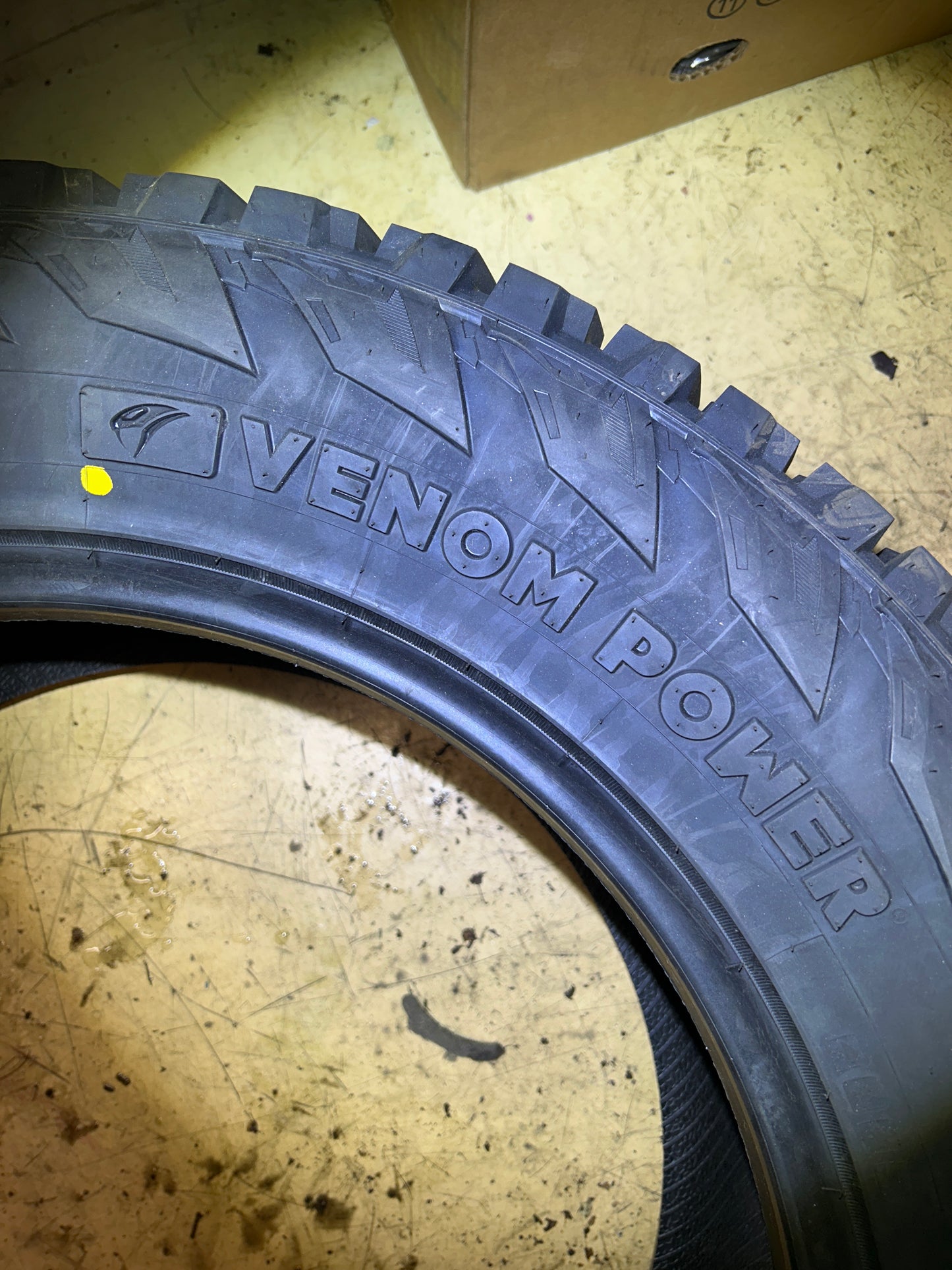 VENOM POWER TRAIL HUNTER ATS BSW LT 33 12.50 20 114R ALL TERRAIN TIRE VPTHATS02