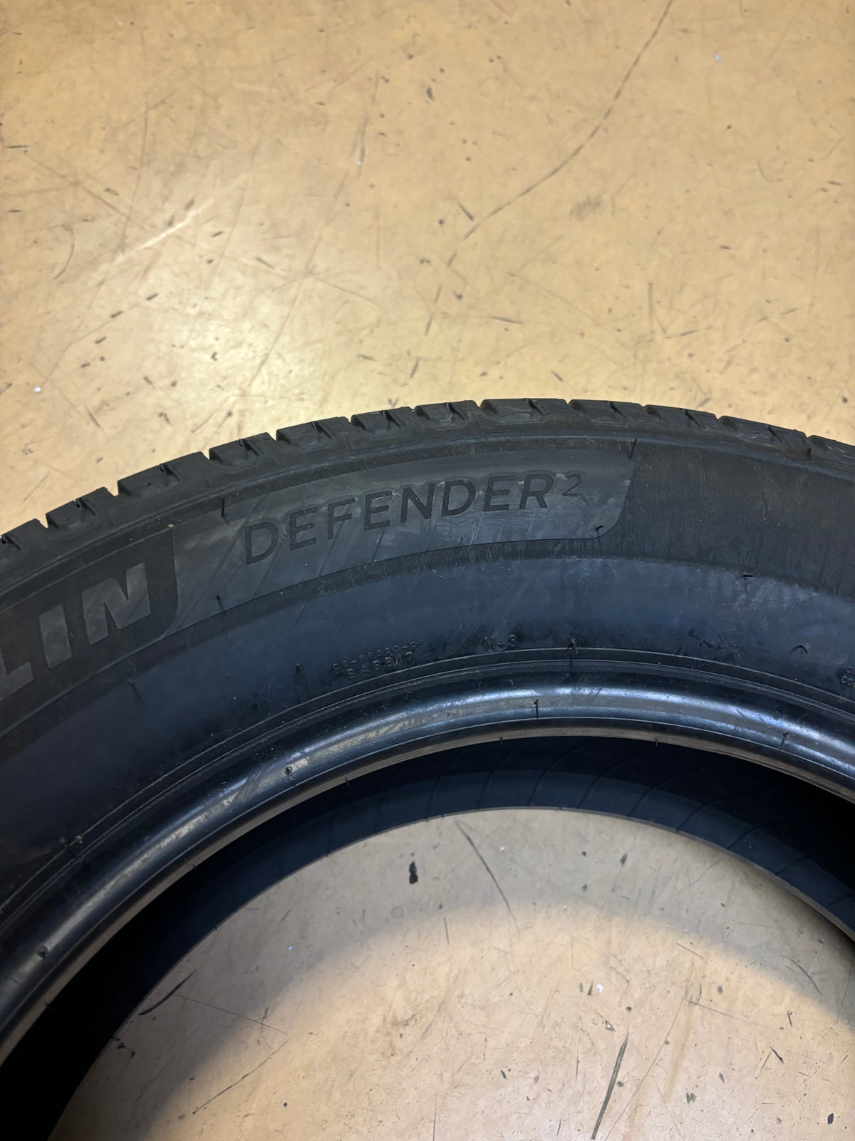 MICHELIN DEFENDER 2 P 255 60 19 109H SL ALL SEASON TIRE 52913