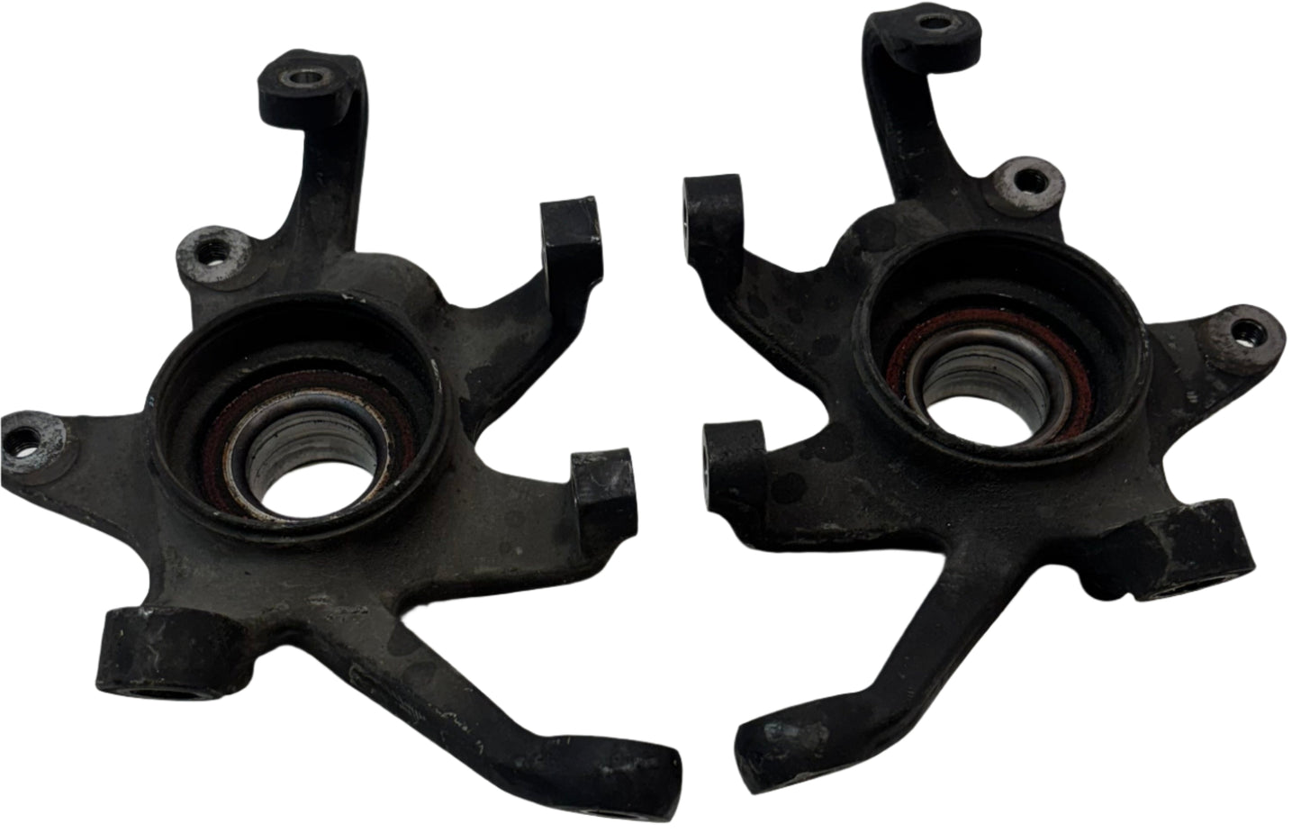 USED GENUINE PORSCHE 964 FRONT DRIVER AND PASSENGER HUB ASSEMBLY