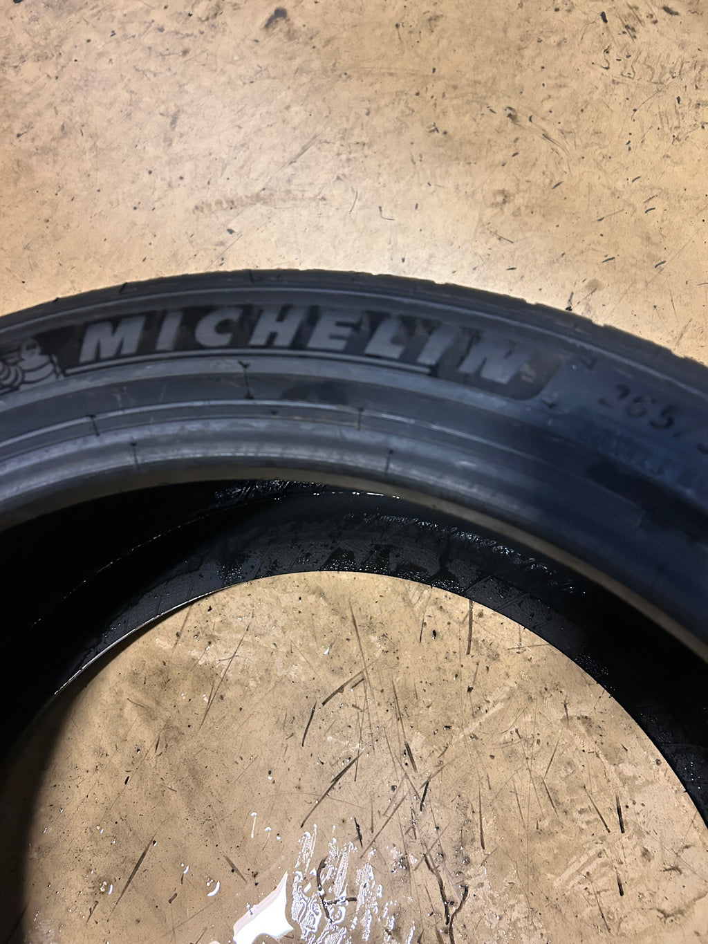 MICHELIN PILOT SPORT ALL SEASON 4 BSW P 265 35 19 98Y XL UHP TIRE 65369