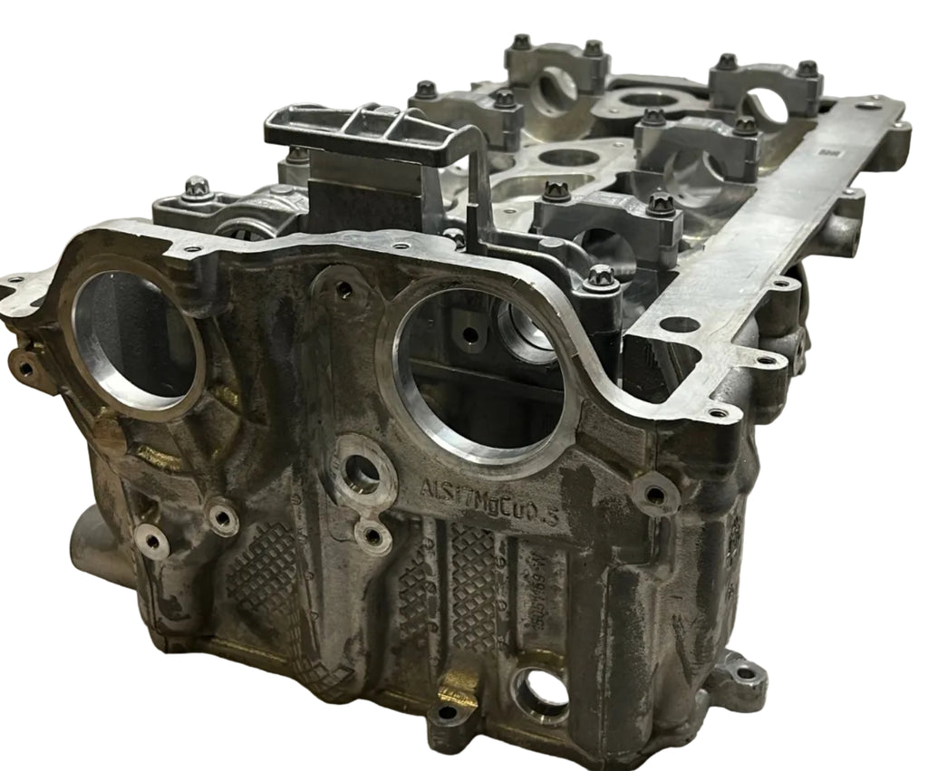 PORSCHE 911 11-16 CARRERA S 4S GTS RIGHT CYLINDER HEAD 9A1 104 112 8R