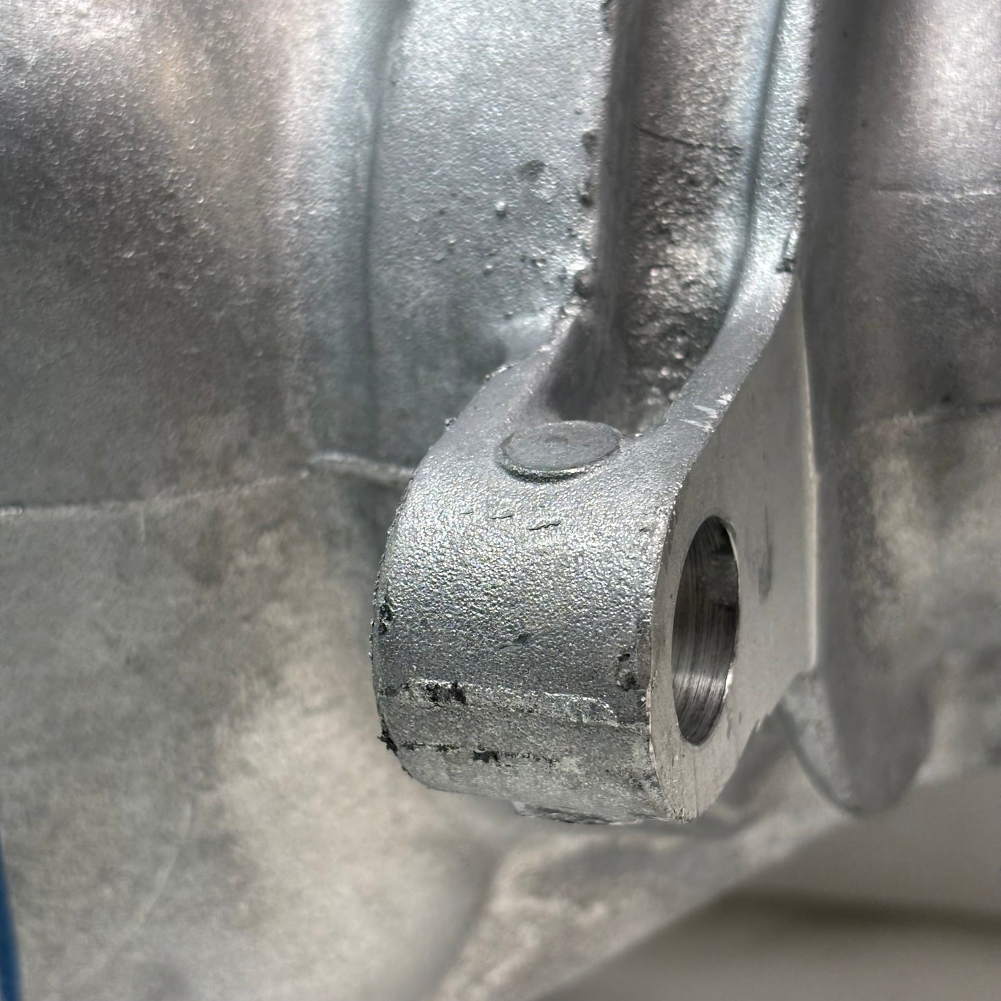 GENUINE GM DIFFERENTIAL E-LSD 2025 CHEVY SUBURBAN/TAHOE GMC YUKON/YUKON XL 85707709