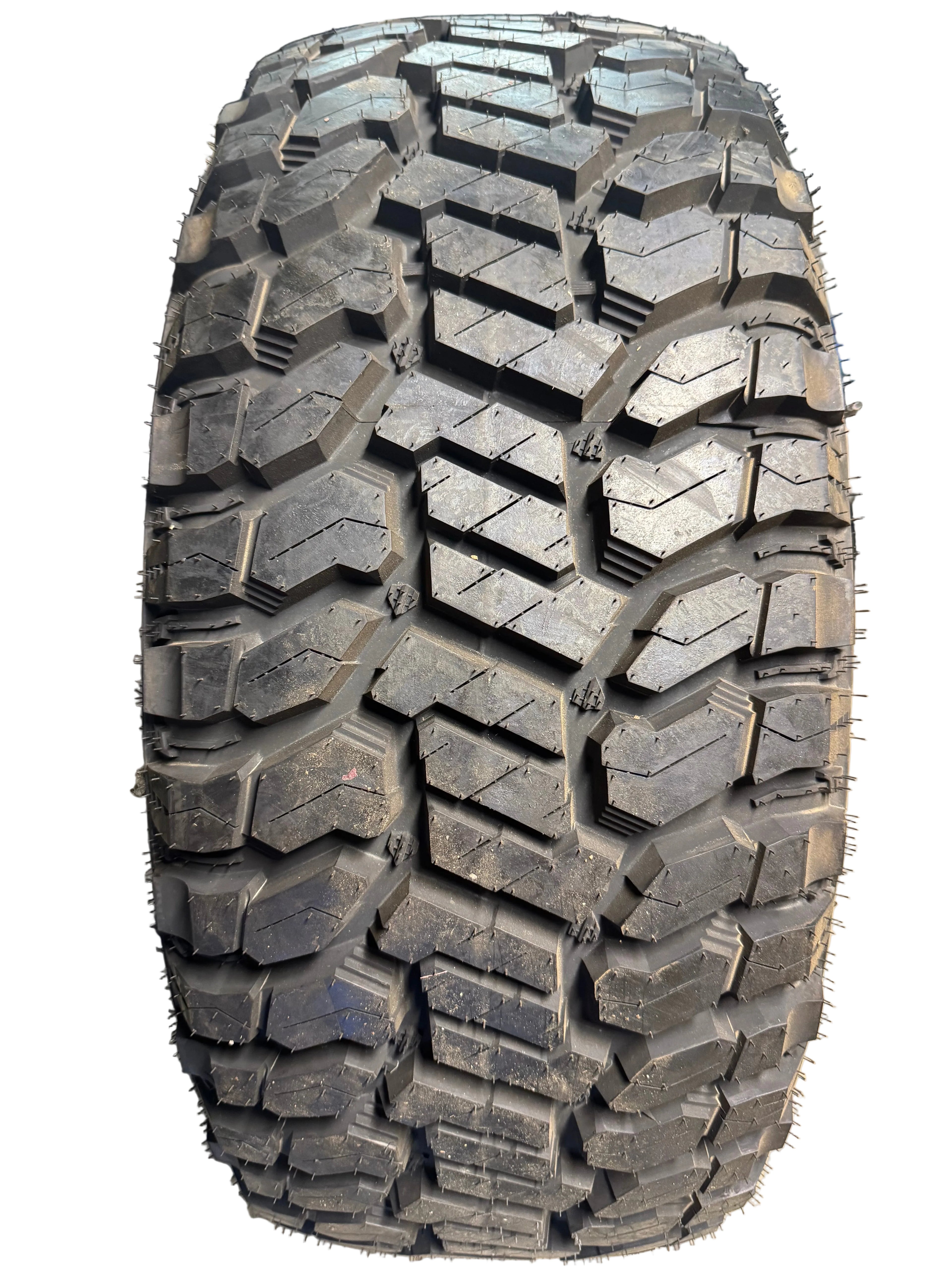NOS PATRIOT RUGGED TERRAIN BSW LT 35 12.5 18 128Q 12PLY  TIRE PASYTH0081