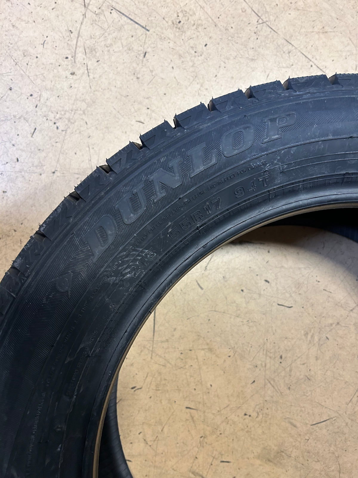 DUNLOP WINTER MAXX 2 BSW P 215 55 17 94T WINTER TIRE 266016625