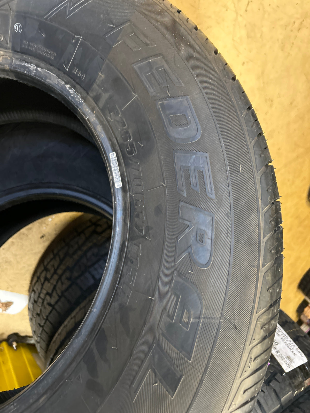 NOS 2 FEDERAL COURAGIA XUV BSW P 265 70 17 115H HIGHWAY TIRE 67FF7A