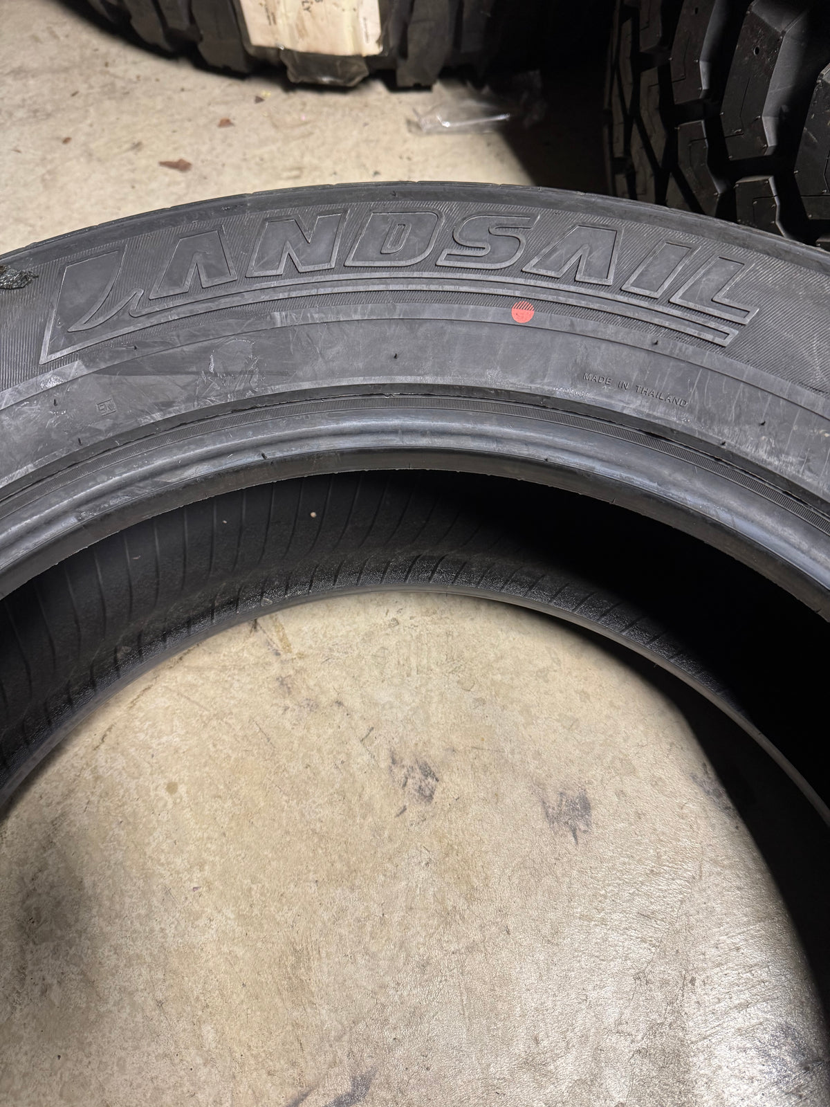 LANDSAIL CLX-11 ROADBLAZER H/T BSW P 275 60 20 115H ALL SEASON TIRE 809537