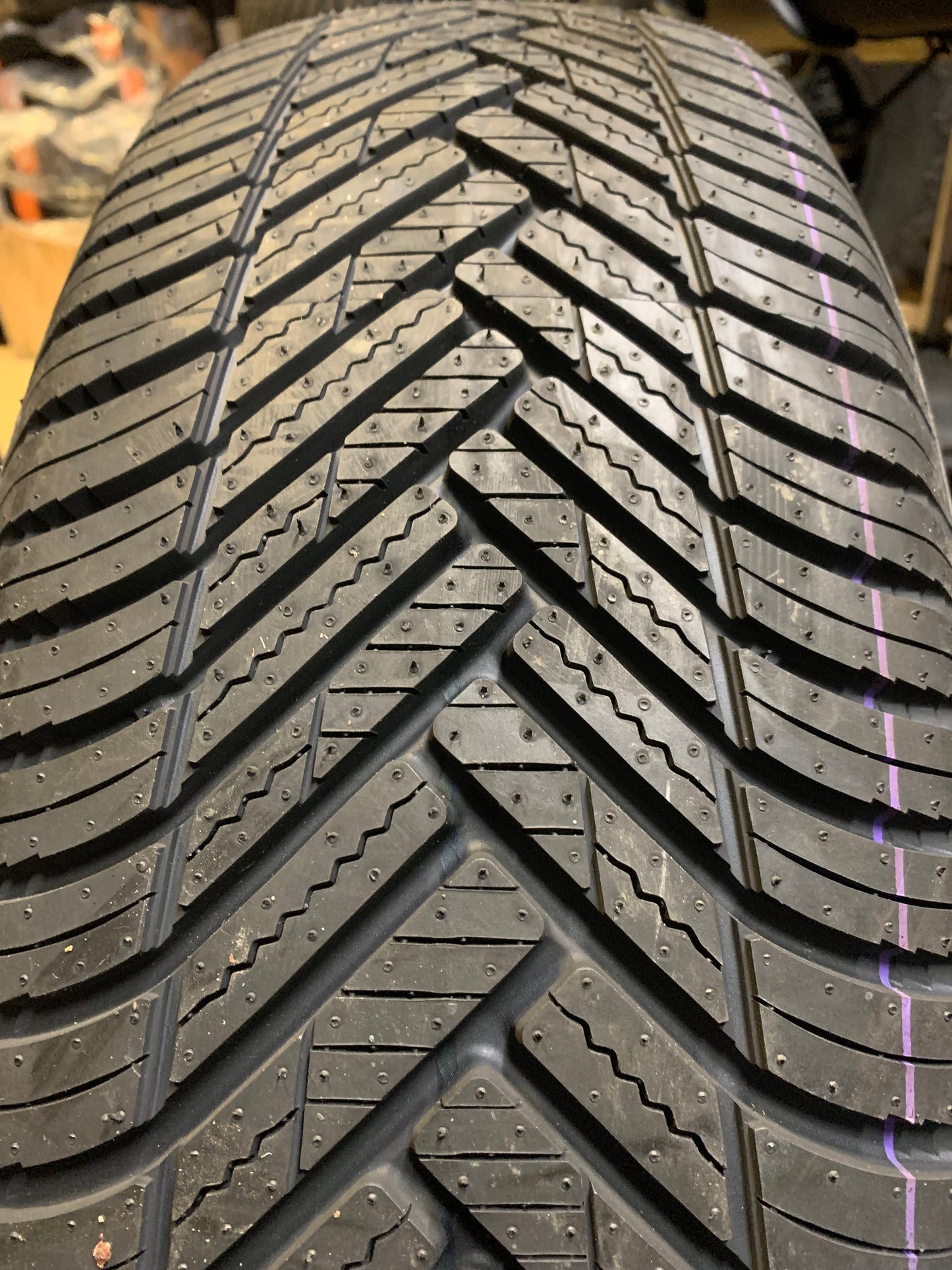 2 HANKOOK KINERGY 4S2 X H750A BSW P 235 70 16 106H ALL WEATHER TIRE 1027004