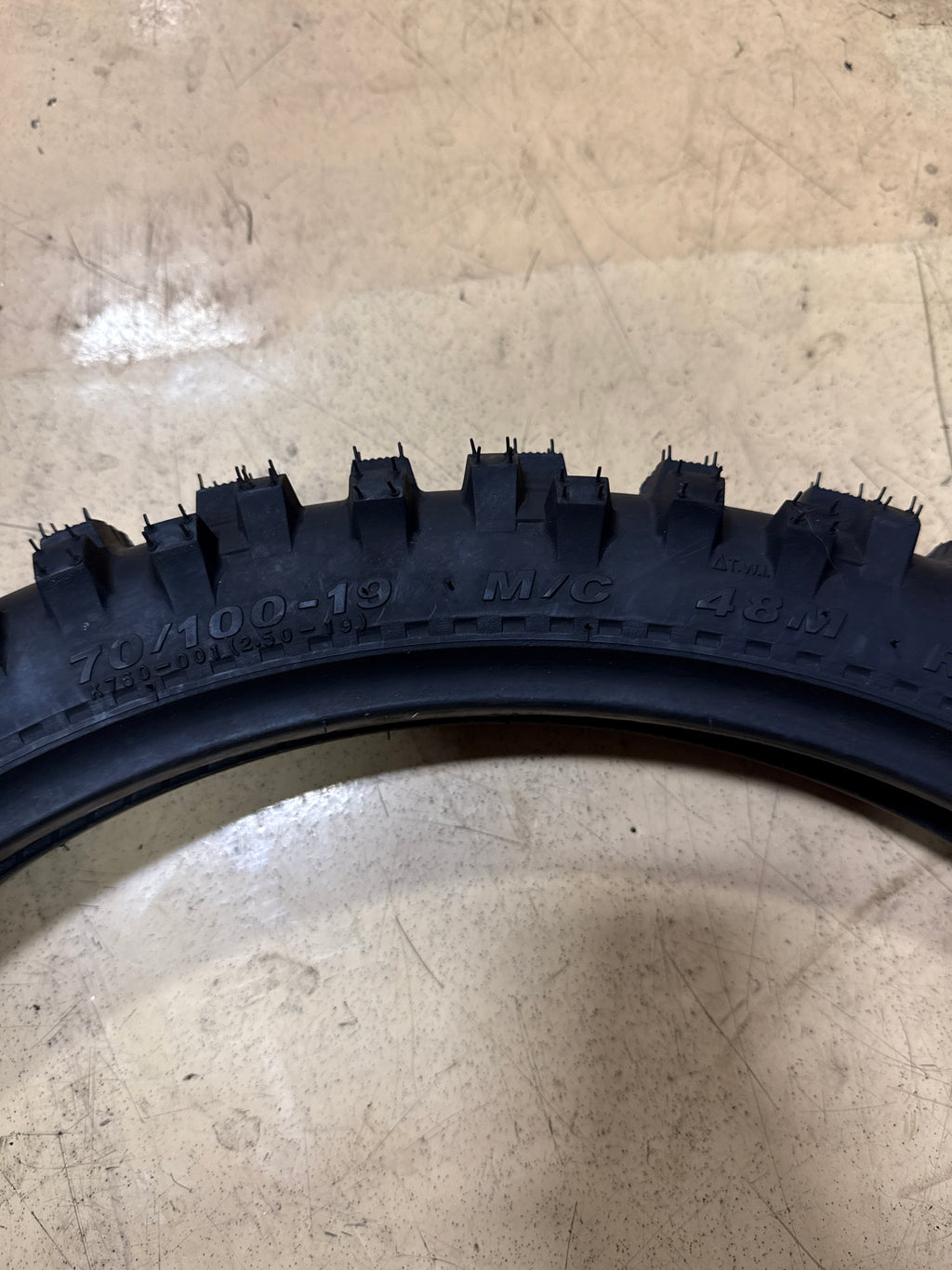 KENDA K-760 TRAK MASTER 70 100 19 48M REAR MOTORCYCLE TIRE 047601902C0