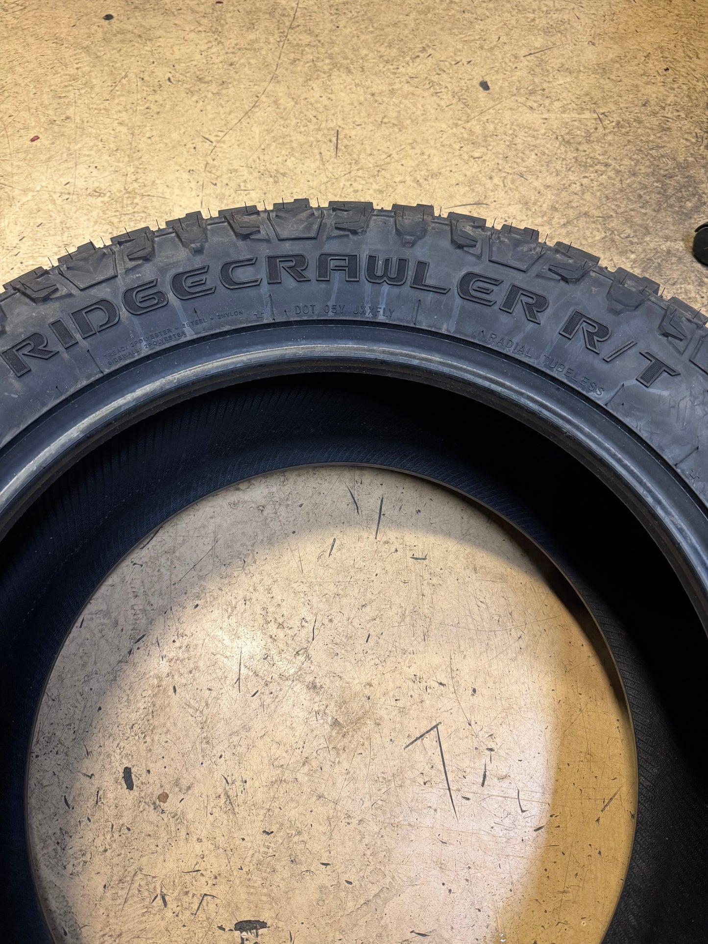 BLACKHAWK RIDGECRAWLER R/T BSW P 275 60 20 116T XL RUGGED TERRAIN TIRE 1600478K