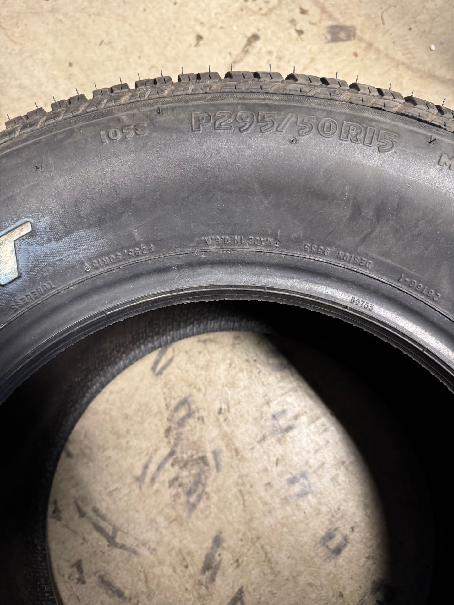 NOS MASTERCRAFT AVENGER G/T RWL P 295 50 15 105S ALL SEASON TIRE 174004001