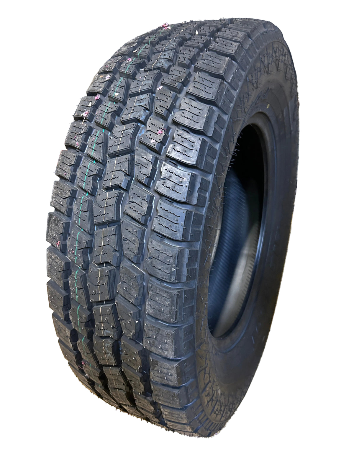 BIG O BIG FOOT A/T II BSW P 255 70 18 113T ALL TERRAIN TIRE BIGII2557018