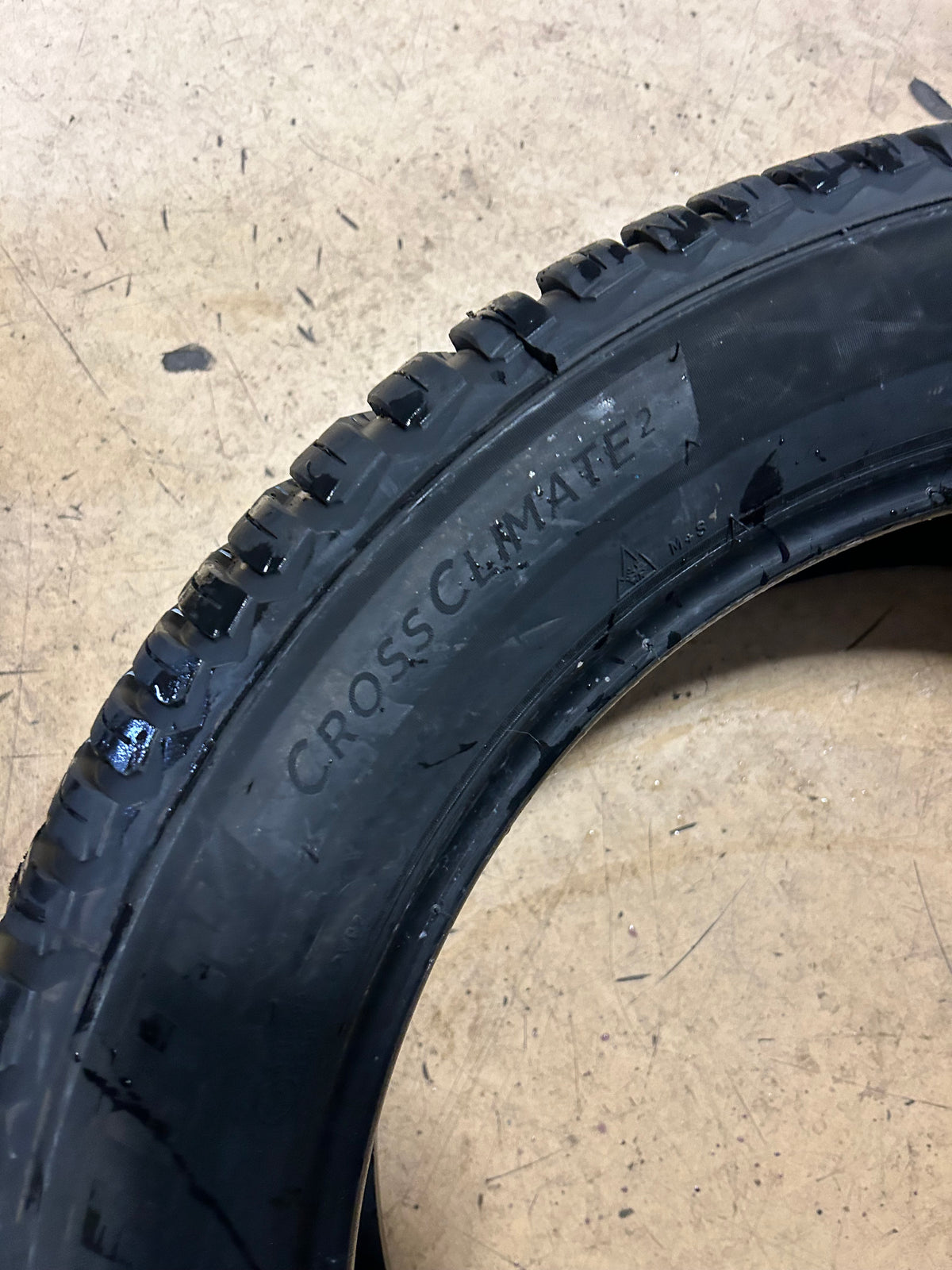 2 MICHELIN CROSSCLIMATE2 BSW P 235 55 20 102V ALL WEATHER TIRE 70750