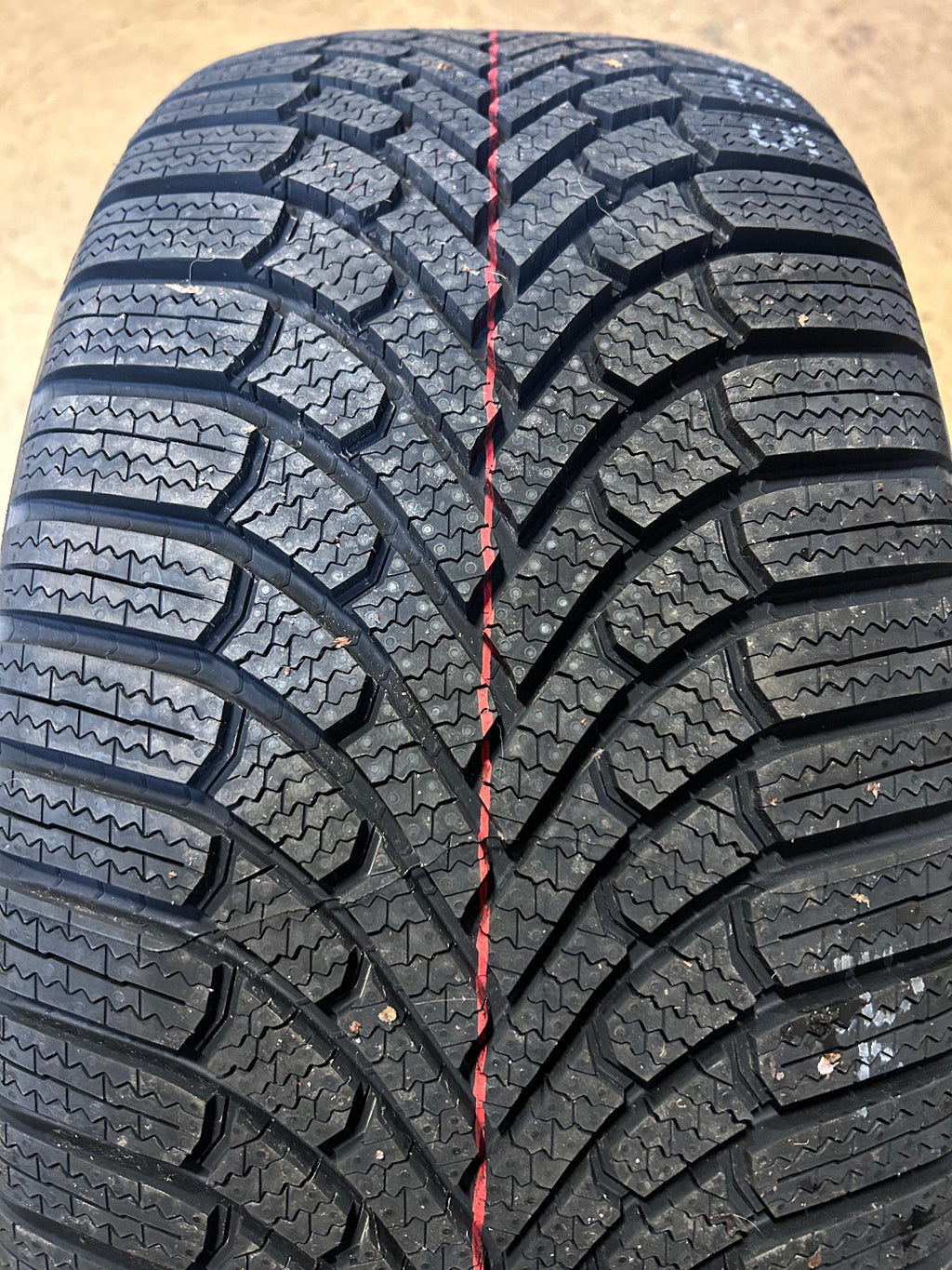 BRIDGESTONE BLIZZAK 6 BSW P 245 45 19 102W WINTER TIRE 014646