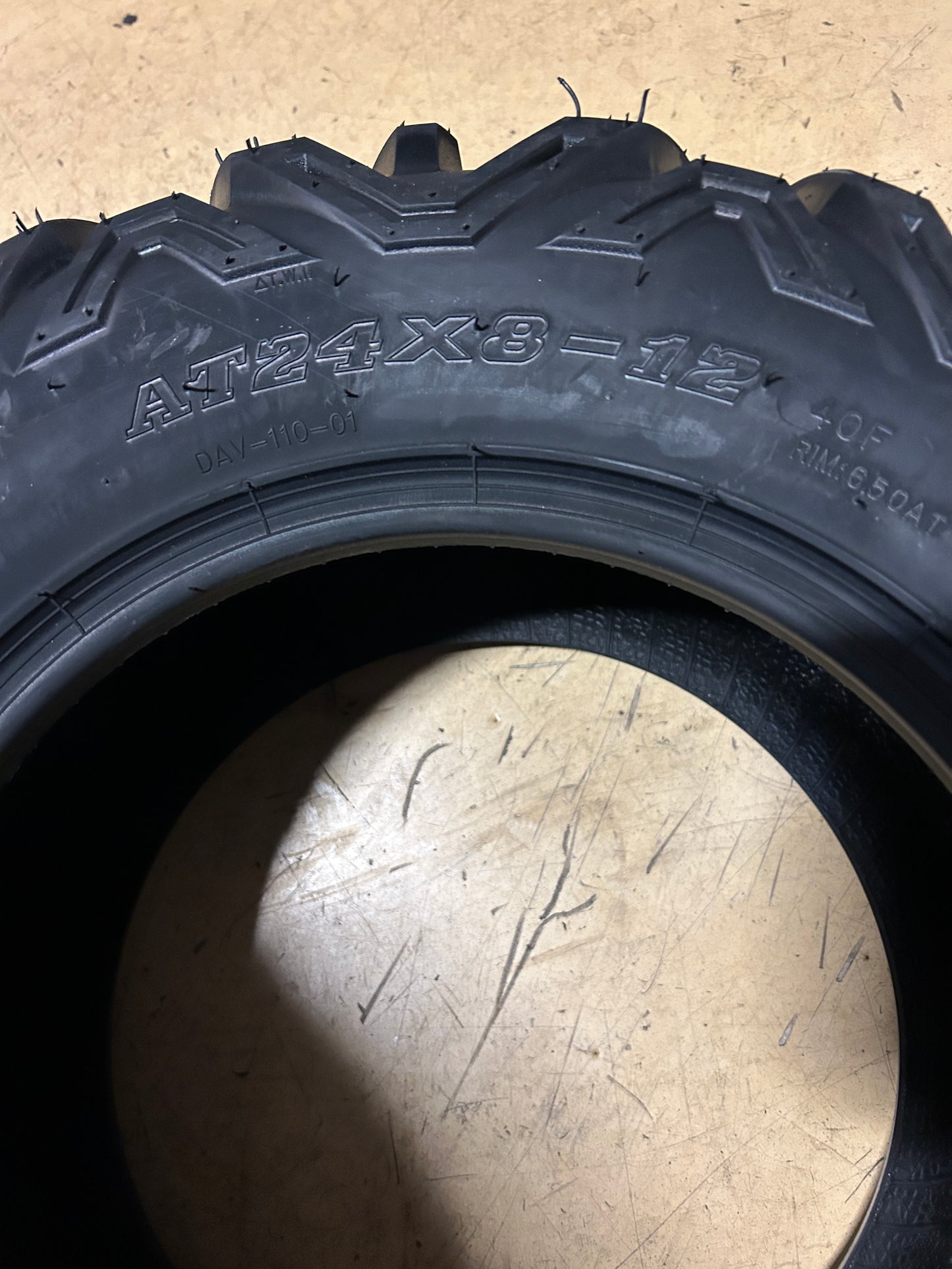 DUHOW BSW AT 24 8 12 40F 6PLY ATV/UTV TIRE D24812