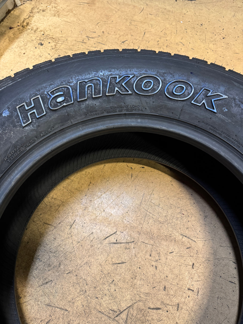 2 HANKOOK DYNAPRO HT OWL P 245 70 17 108T HIGHWAY TERRAIN TIRE 1011345