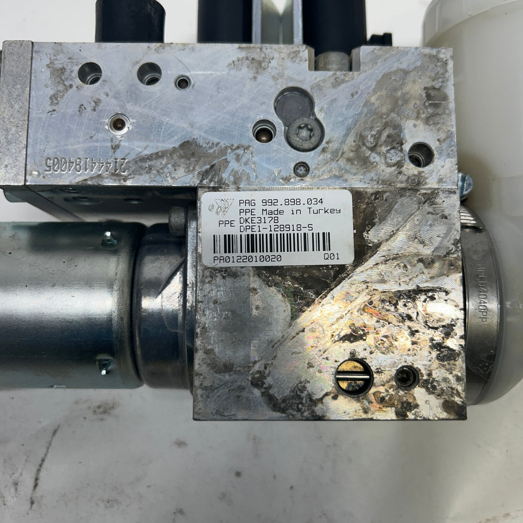 PORSCHE CONVERTIBLE TOP HYDRAULIC PUMP  992898034