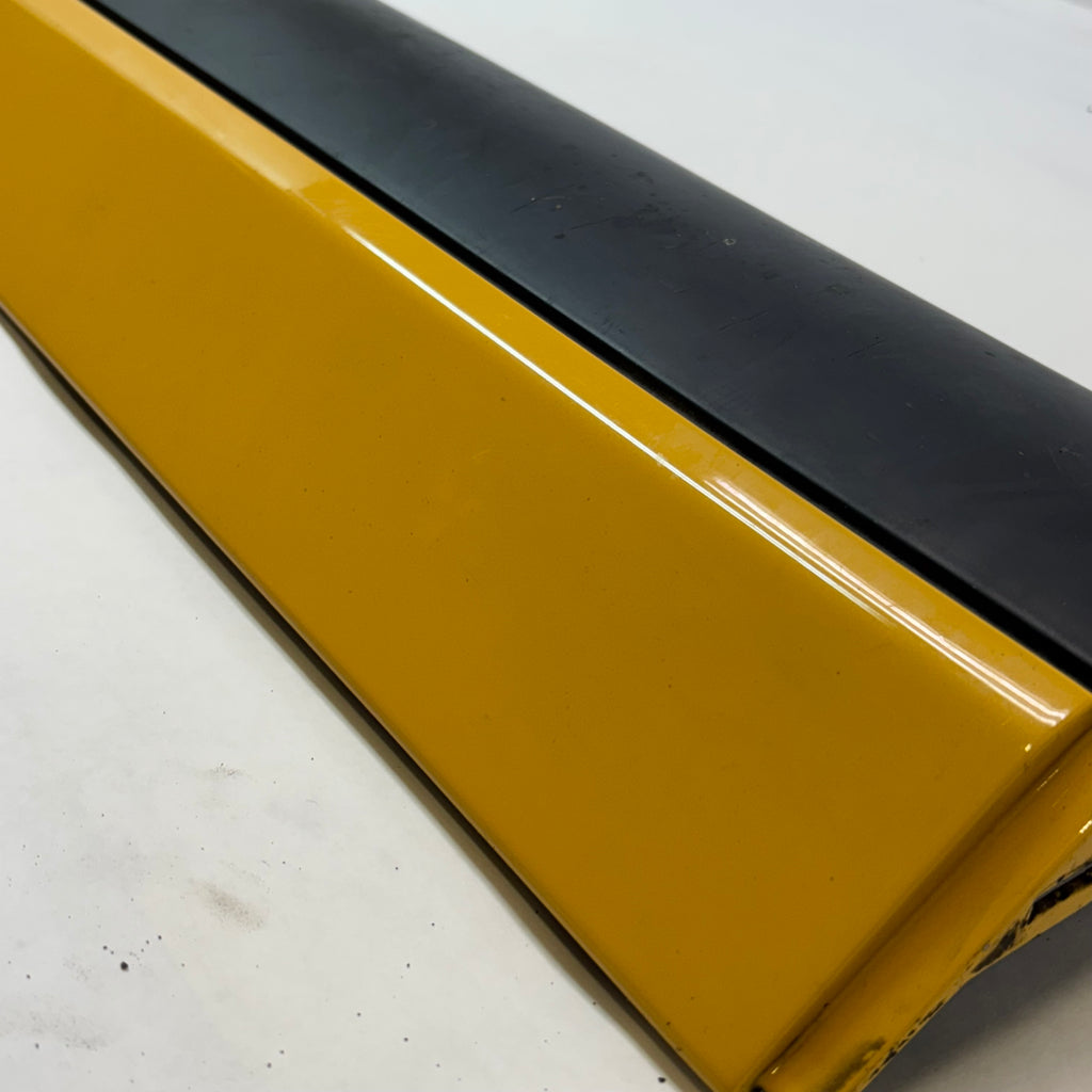 GENUINE PORSCHE RH ROCKER PANEL SPEED YELLOW 964 89-93