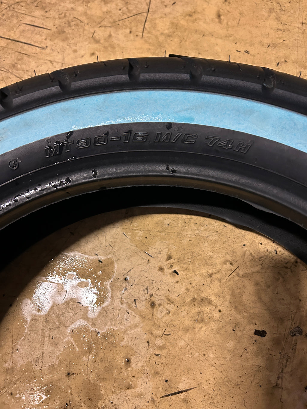 SHINKO R250 NWW MT90 16 74H REAR MOTORCYCLE TIRE 874101