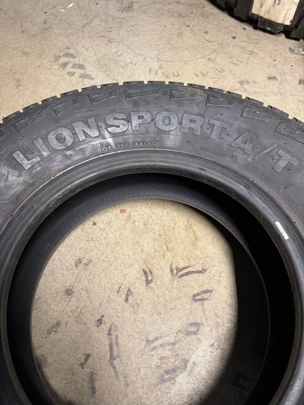 LEAO LION SPORT A/T BSW P 265 70 16 112T ALL TERRAIN TIRE 221005265