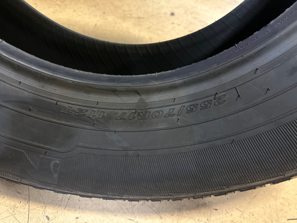 NOS 2 NEXEN ROADIAN HTX RH5 OWL P 255 70 17 112T HIGHWAY TIRE 11740NXK