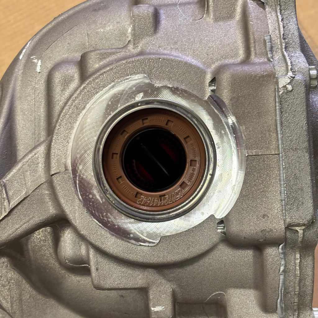 GENUINE FORD REAR DIFFERENTIAL 20-24 EXPLORER L1MW 4000 GE