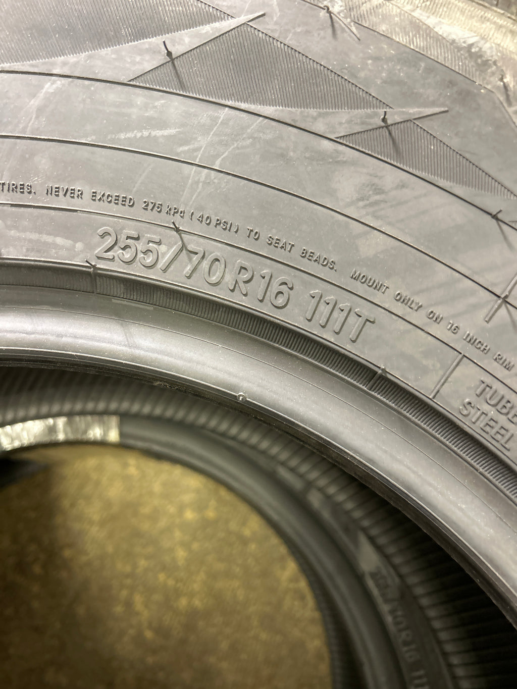 TOYO OBSERVE G3-ICE BSW  255/70R16 111T  WINTER TIRE 110390