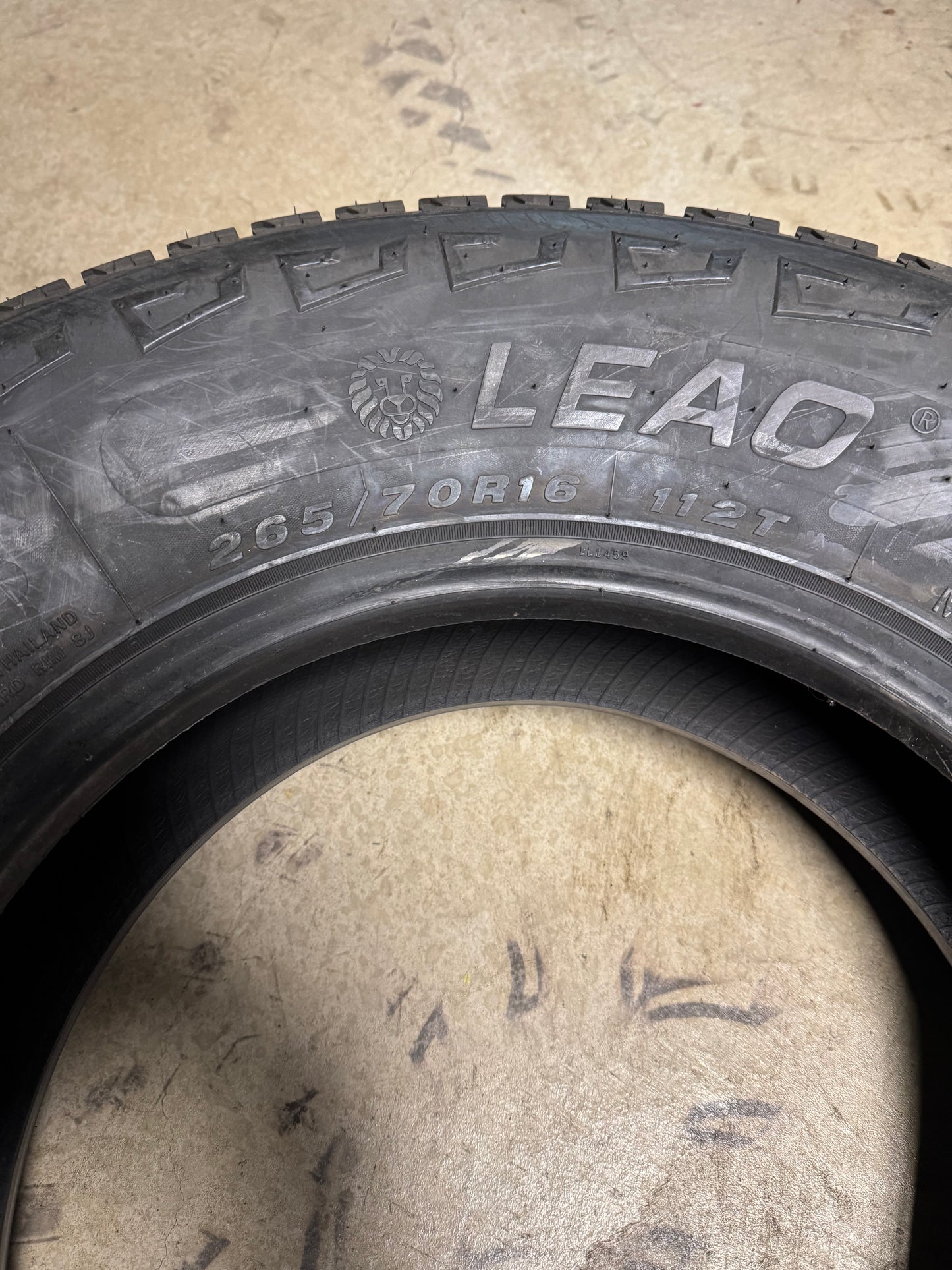 LEAO LION SPORT A/T BSW P 265 70 16 112T ALL TERRAIN TIRE 221005265