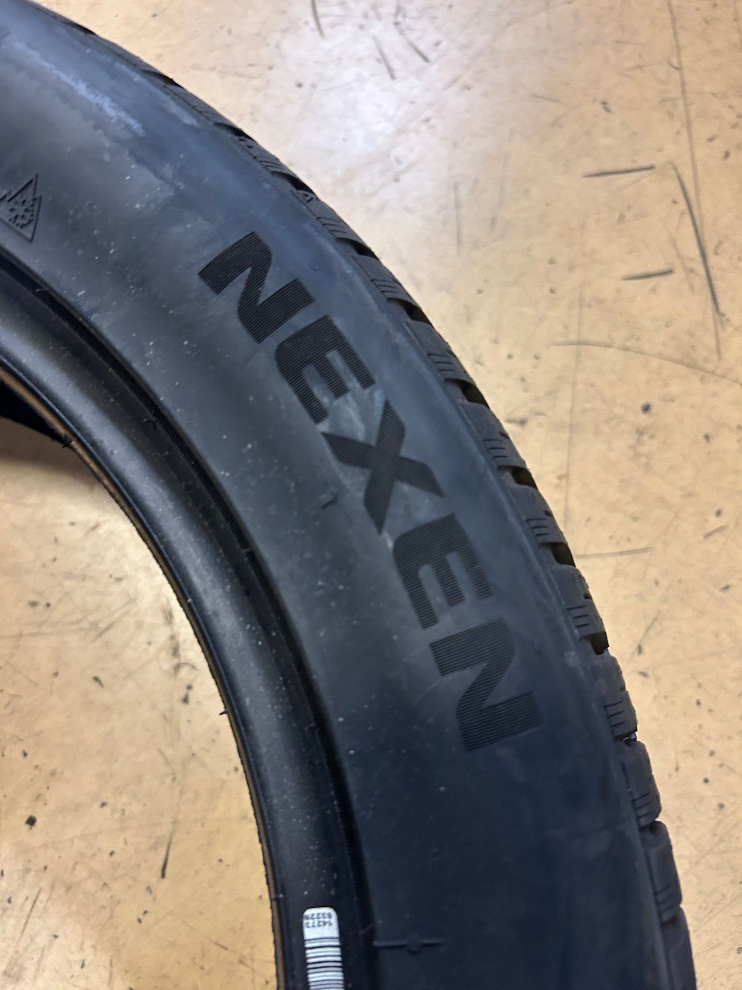 NEXEN NBLUE 4SEASON 2 BSW P 215 50 17 95W XL ALL WEATHER TIRE 19165NXK