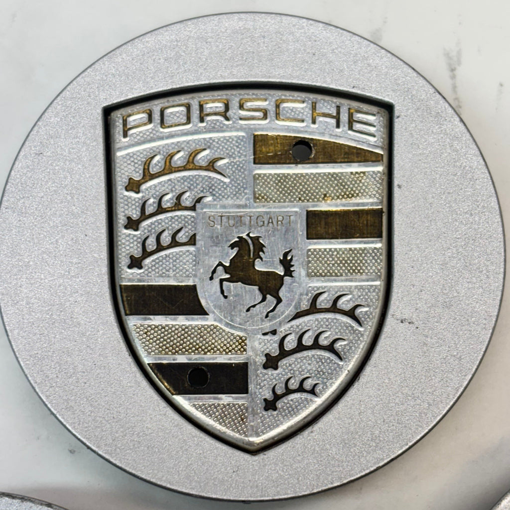 3 USED GENUINE PORSCHE 991 CAYENNE PANAMERA BOXSTER  CENTER CAPS 7L5601149