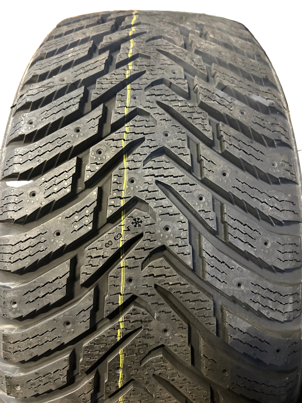 2 NOS NOKIAN HAKKAPELIITTA 8 BSW P 245 50 18 104T XL WINTER TIRE T428546