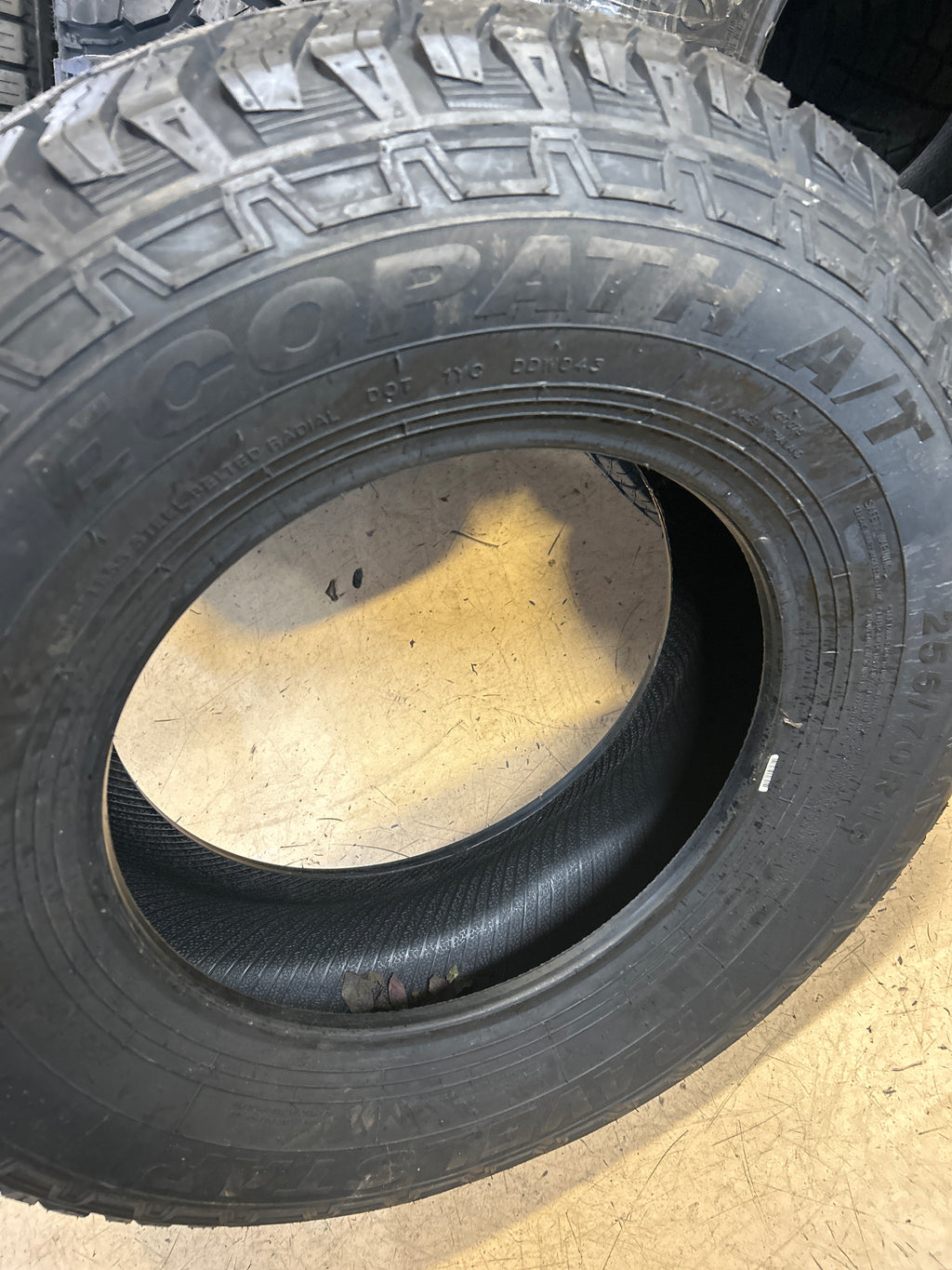 TRAVELSTAR ECOPATH AT BSW P 255 70 16 111T SL ALL TERRAIN TIRE SUV013