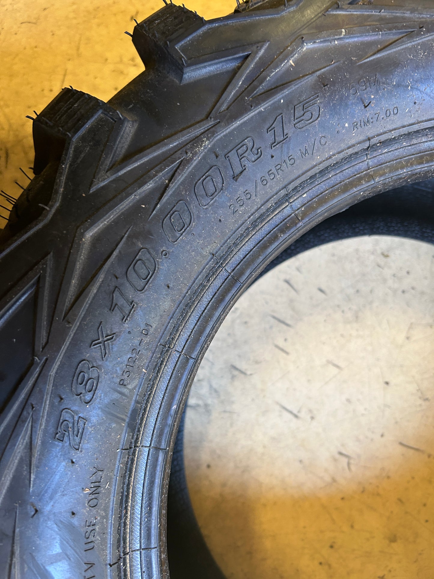 NOS TUSK MEGABITE BSW 28 10 15 8PLY ATV/UTV TIRE TM281015