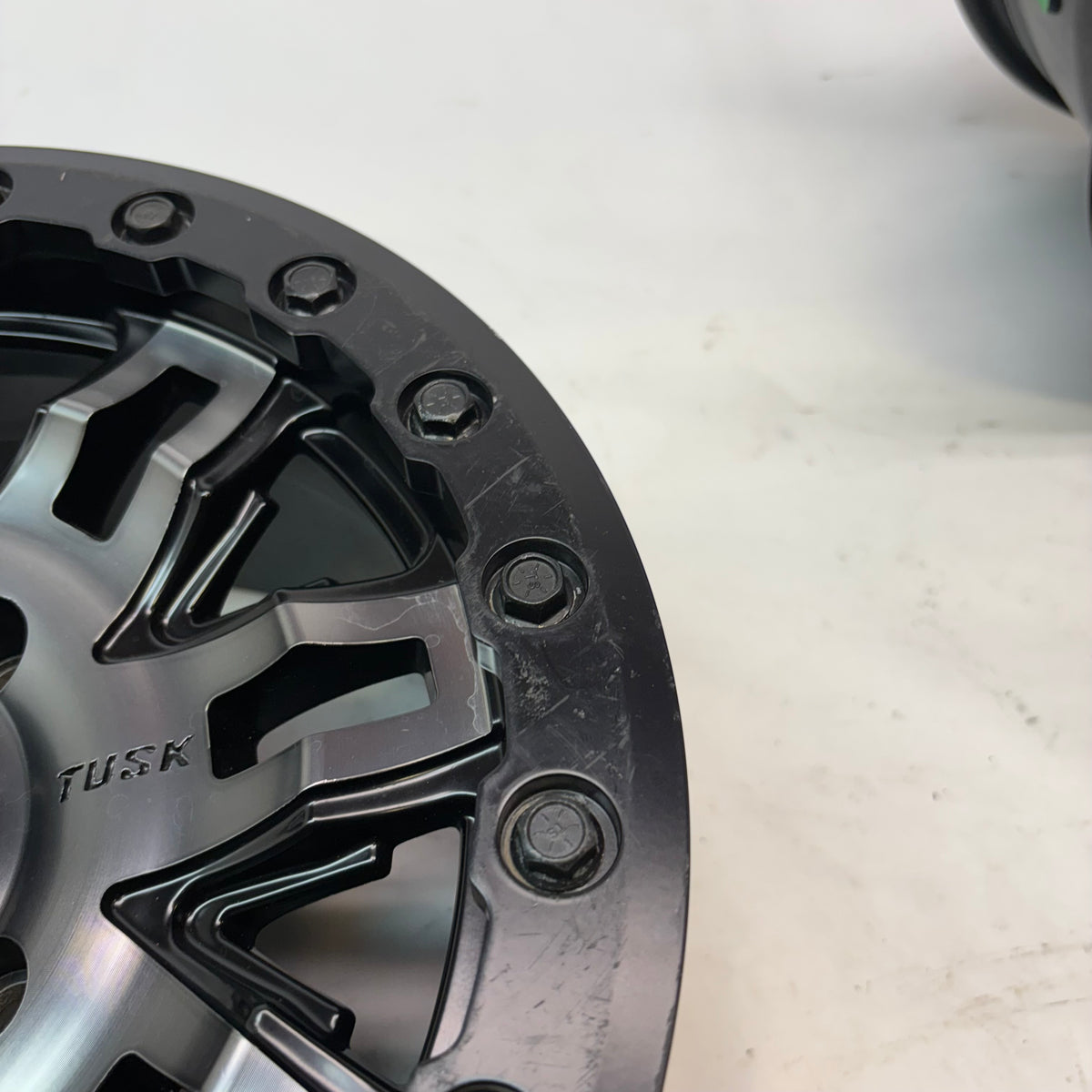 2 TUSK TETON BEADLOCK ATV UTV GUN METAL/BLACK WHEELS 14X7 4/114.3 ET+30