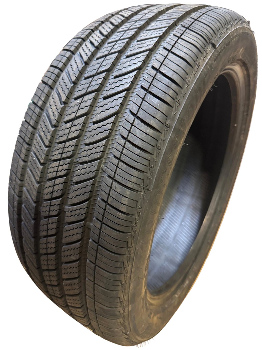 BRIDGESTONE TURANZA QUIETTRACK BSW P 245 45 19 98V ALL SEASON TIRE 000086