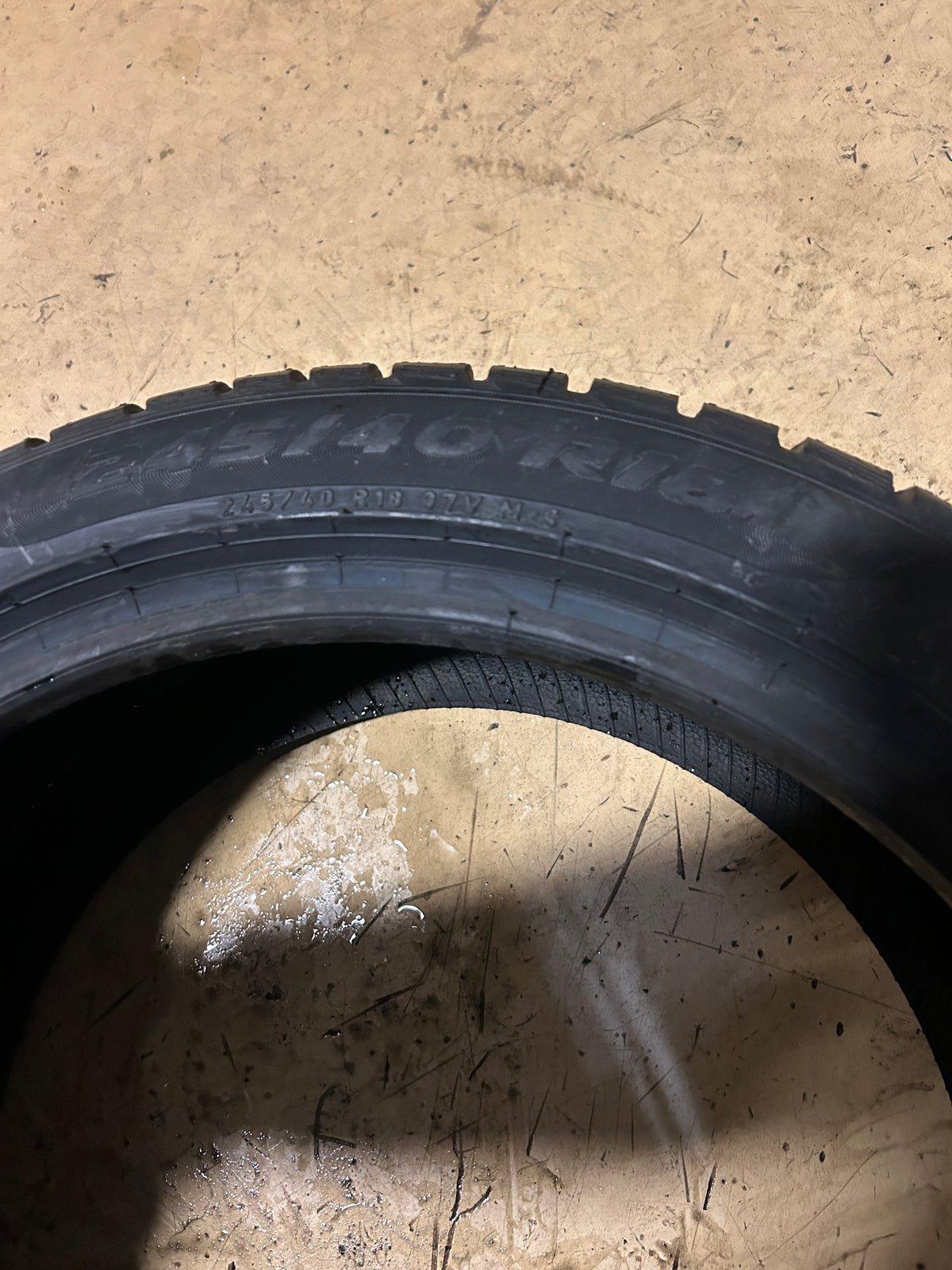 PIRELLI WINTER SOTTO ZERO 3 BSW P 245 40 18 97V XL WINTER TIRE 2309700