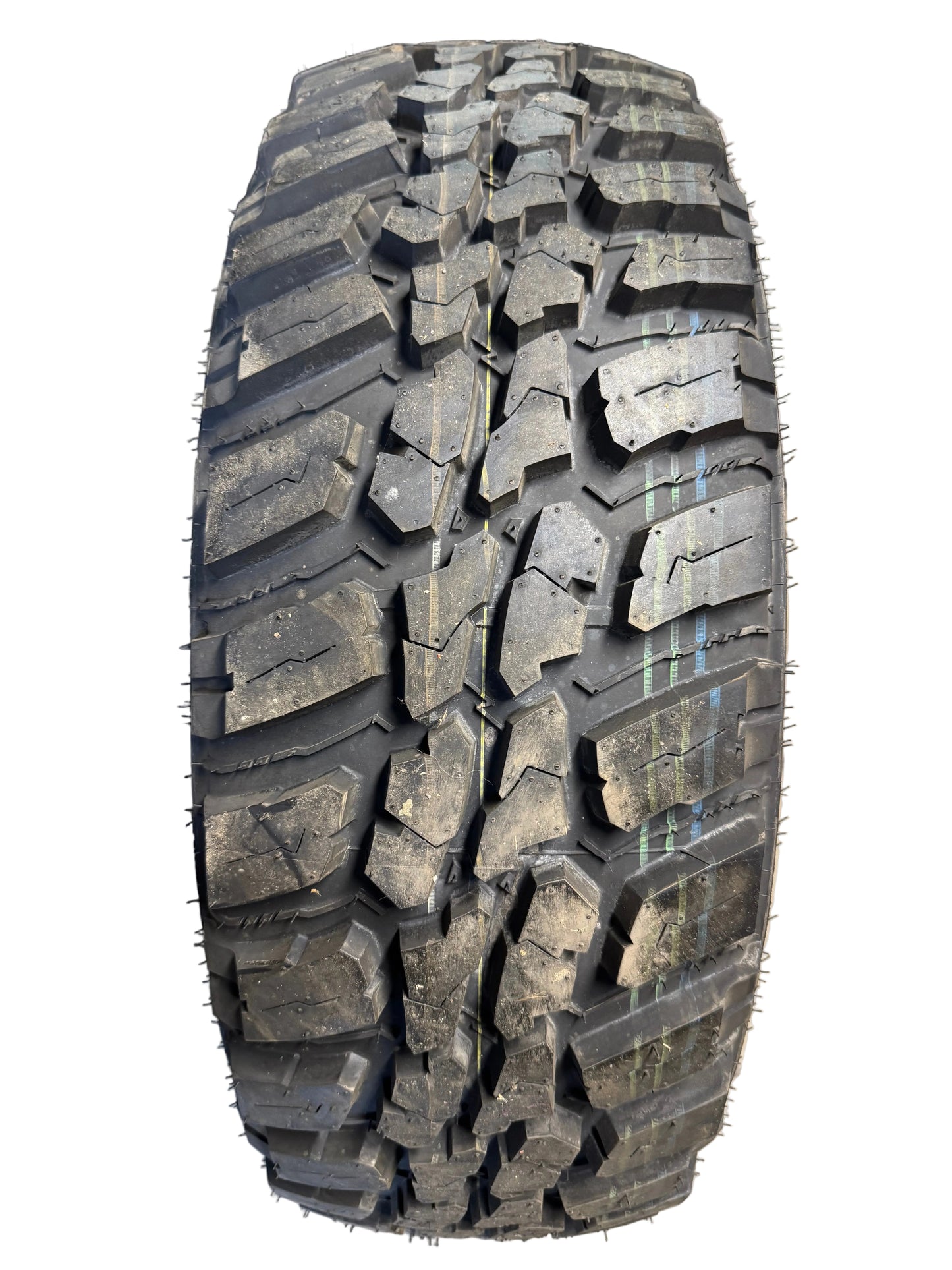 NOS NK SPORT CONQUEROR M/T OWL LT 265 70 17 121/118Q 10PLY MUD TERRAIN TIRE 22810018