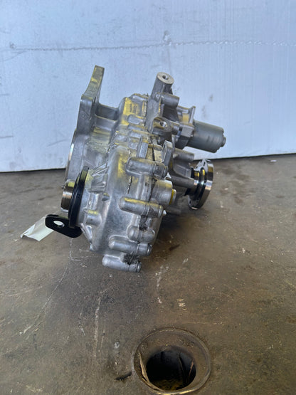 FORD TRANSFER CASE ASSEMBLY ML3Z7A195AK