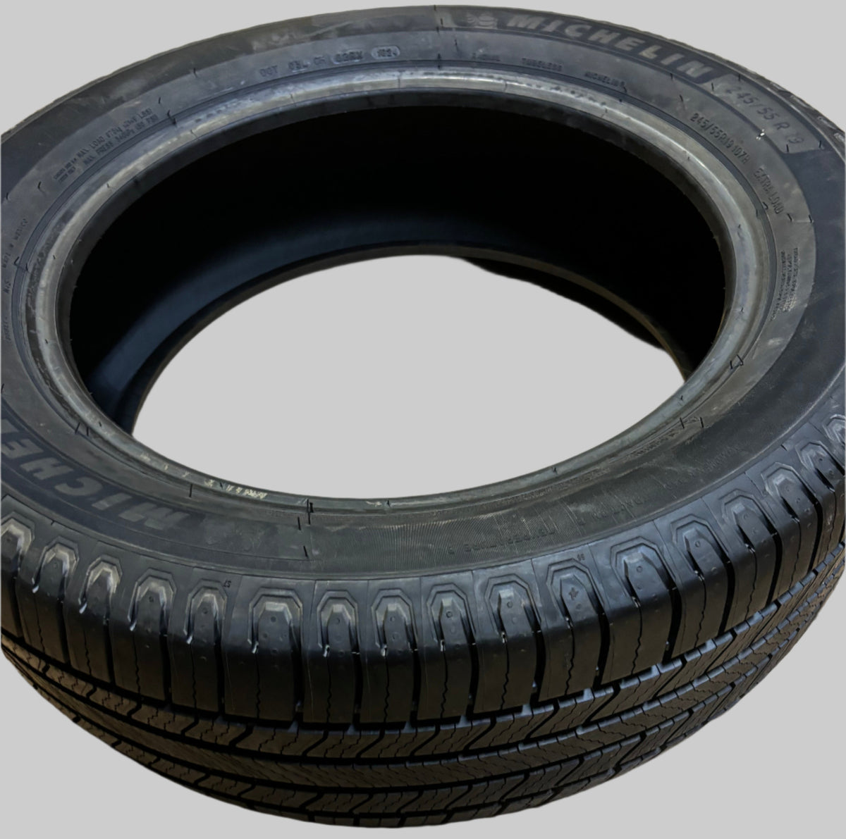 MICHELIN X TOUR A/S 2 P 245 55 19 104V SL ALL SEASON TIRE MCXT245519