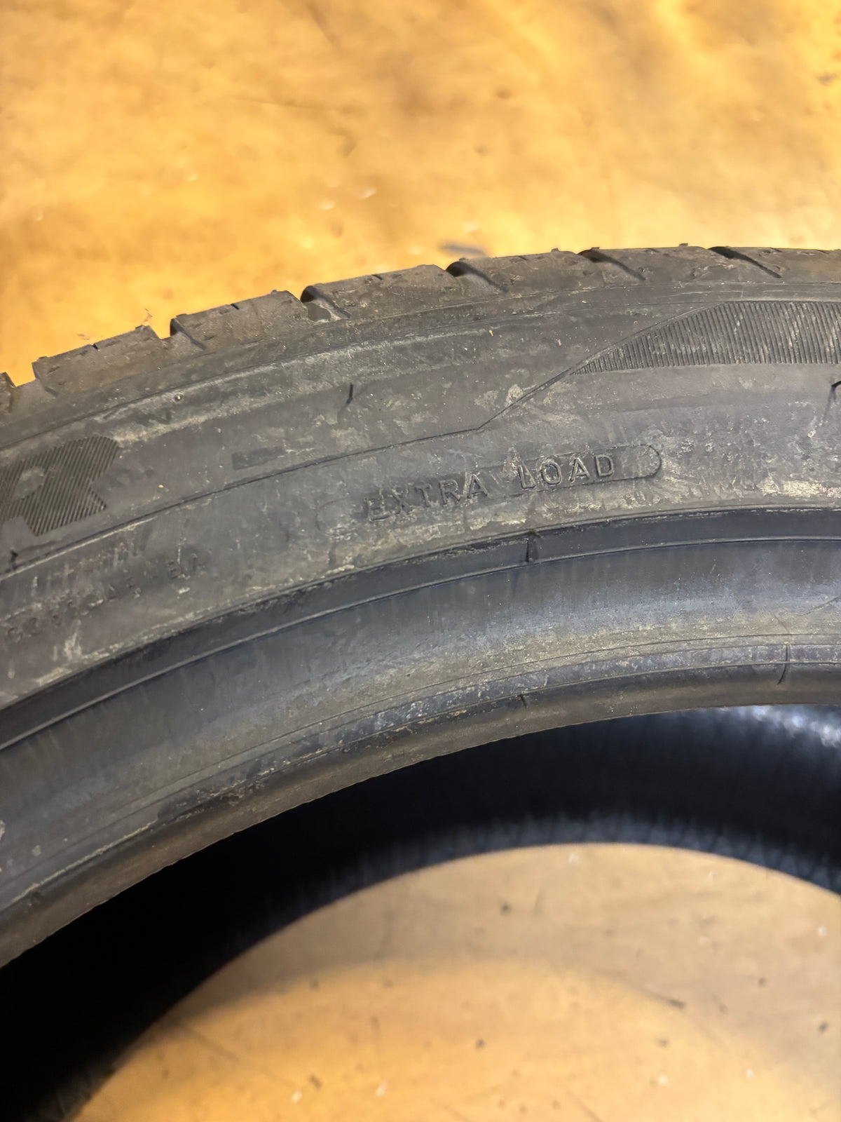 GOODYEAR EAGLE SPORT A/S RUNONFLAT (MOExtended) MERCEDES P 285 40 20 108V XL ALL SEASON TIRE 109175395