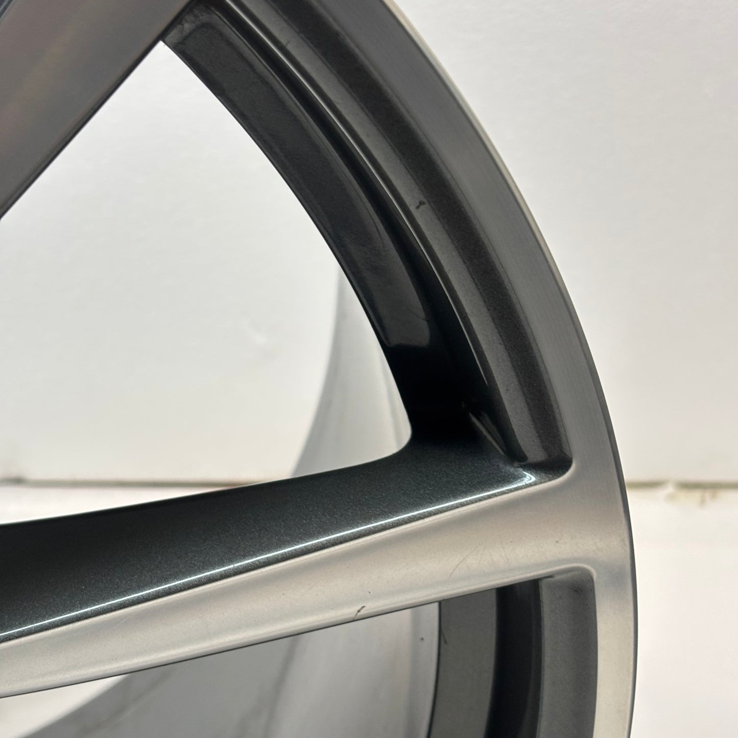 GENUINE PORSCHE 911 RAD CARRERA CLASSIC II 20X11 20X8.5 STAGGERED SET WHEELS