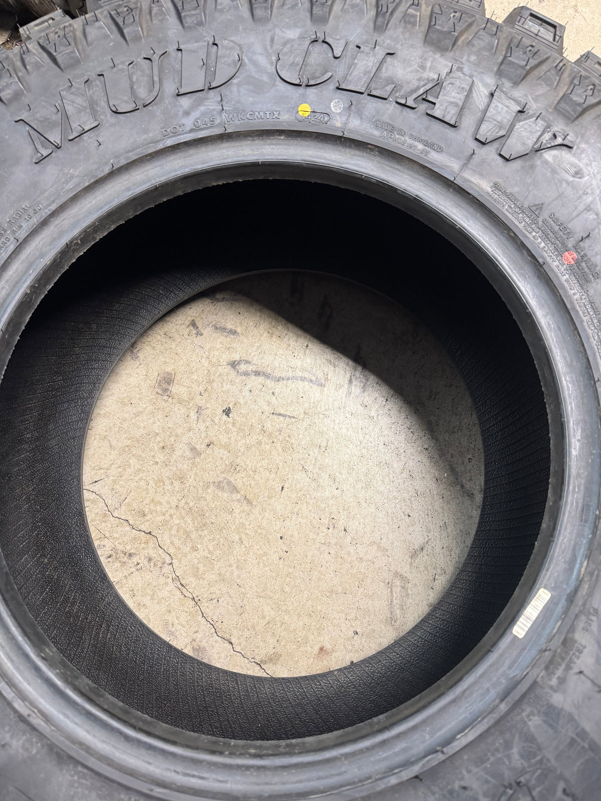 MUD CLAW COMP MTX BSW LT 35 12.5 18 128Q 12PLY MUD TERRAIN TIRE MTX95