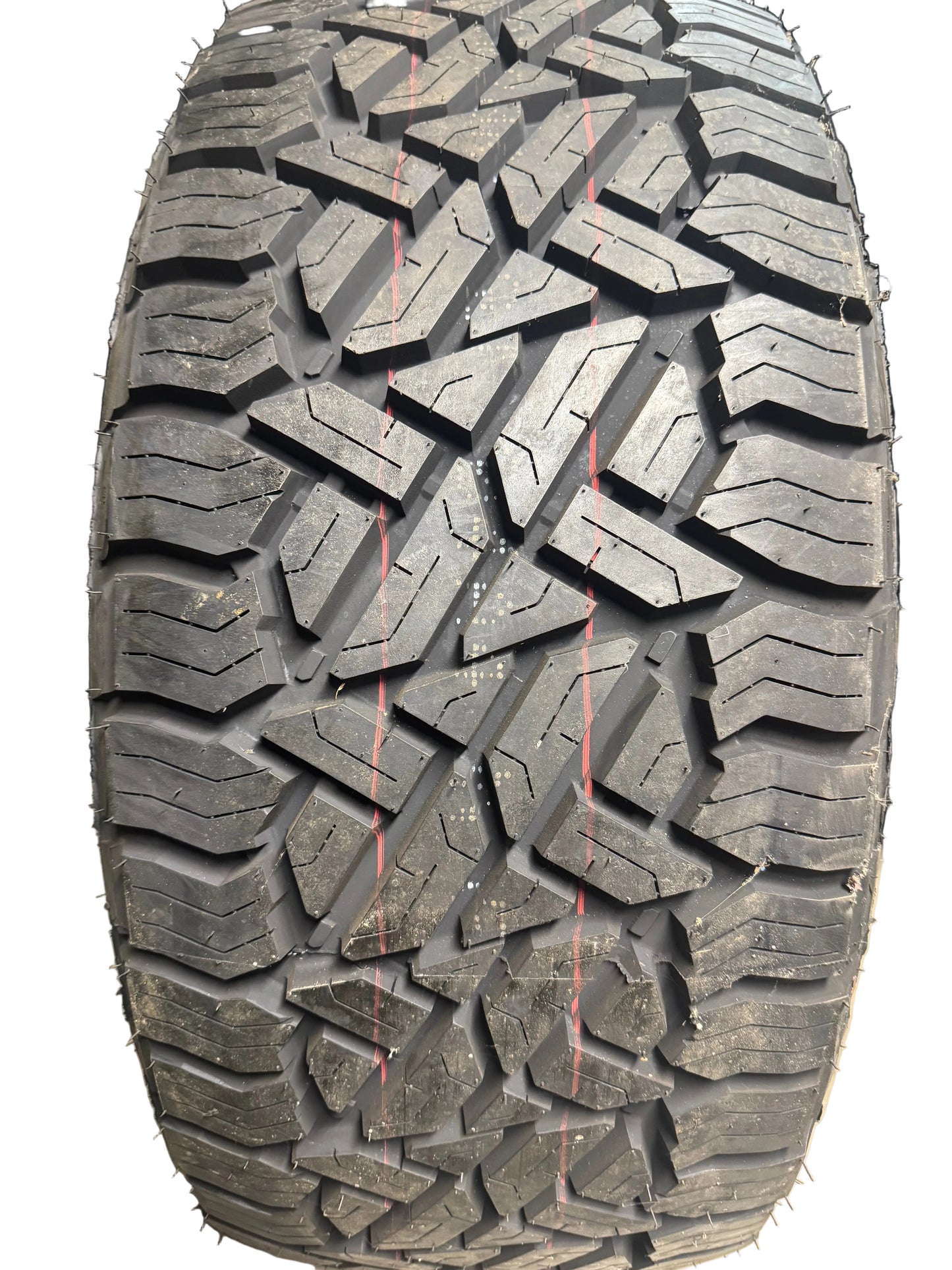 NOS FUEL GRIPPER A/T BSW LT 325 60 20 126/123R 10PLY ALL TERRAIN TIRE RFAT32560R20