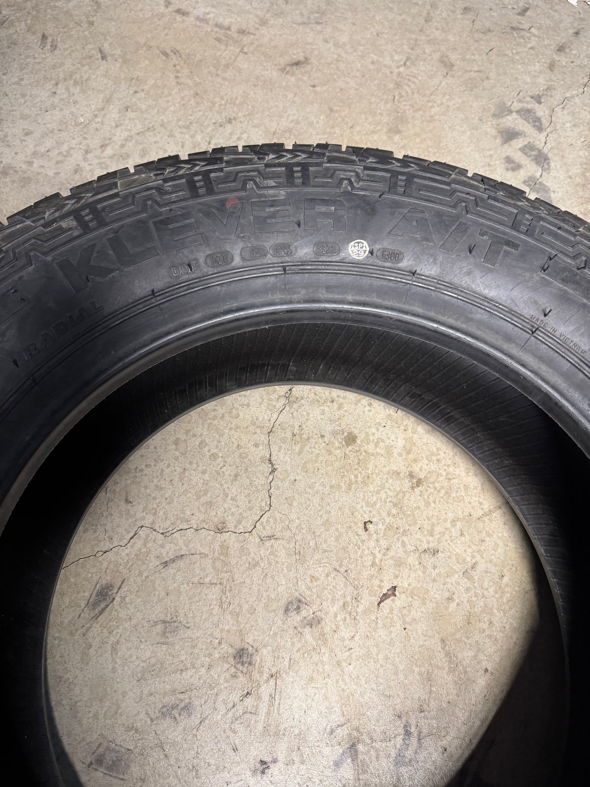 NOS KENDA KLEVER A/T BSW P 235 65 17 104S ALL TERRAIN TIRE 280005