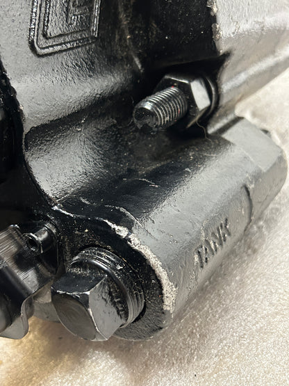 PARKER CAST IRON PUMPS C101/C102 SERIES 3149325234 (DAMAGED)