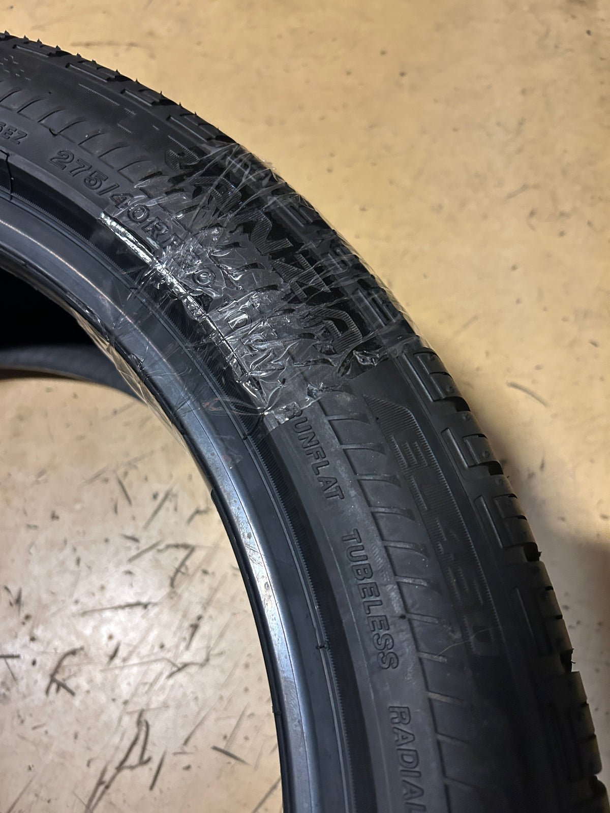 BRIDGESTONE TURANZA EL450 BSW P 275 40 F20 102V  ALL SEASON TIRE 008861