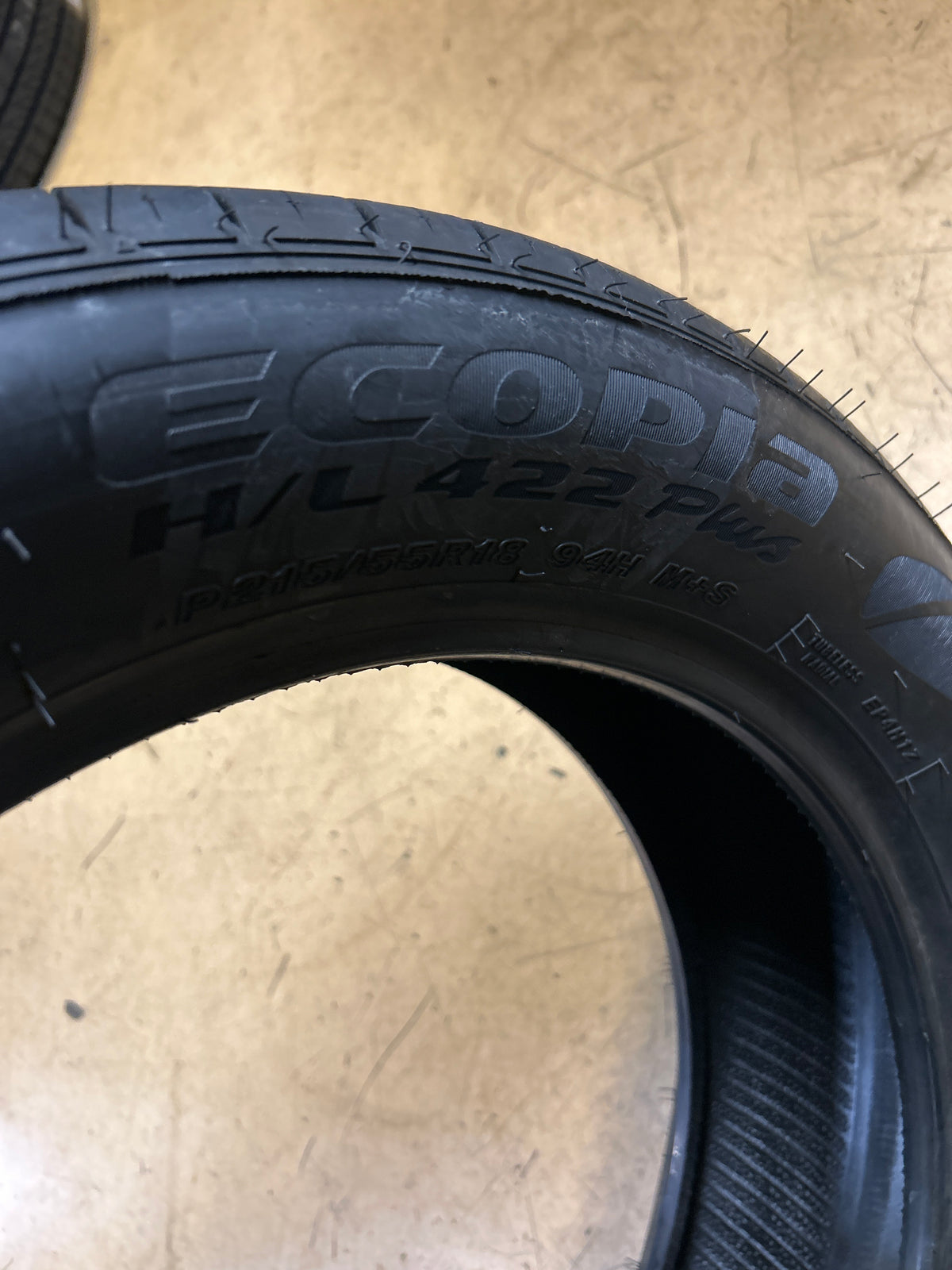 NOS 2 BRIDGESTONE ECOPIA HL 422 PLUS P 215 55 18 94H ALL SEASON 004256