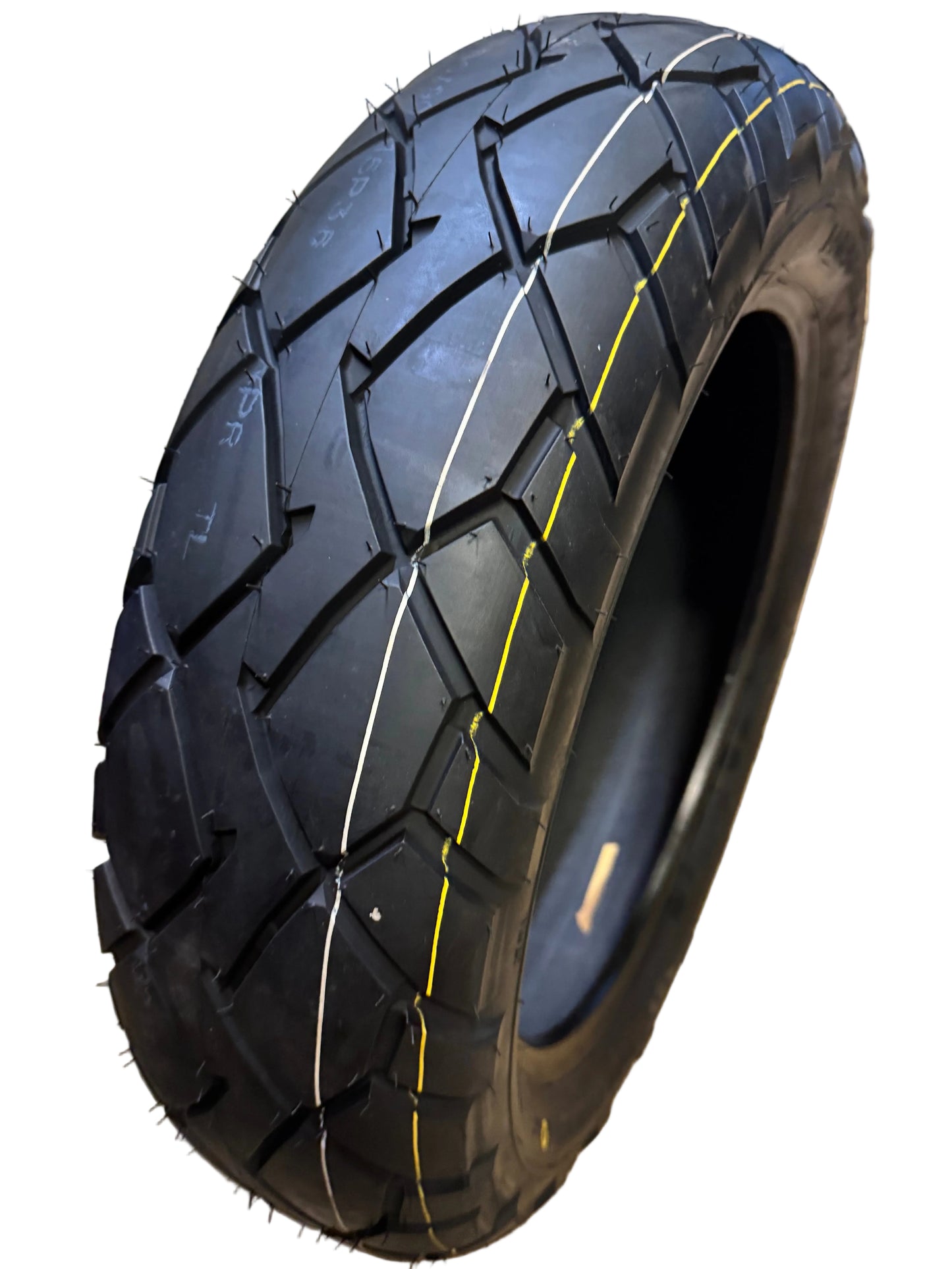 MMG P36 BSW 140 90 15 70P 4PLY REAR MOTORCYCLE TIRE MGT1409015P36
