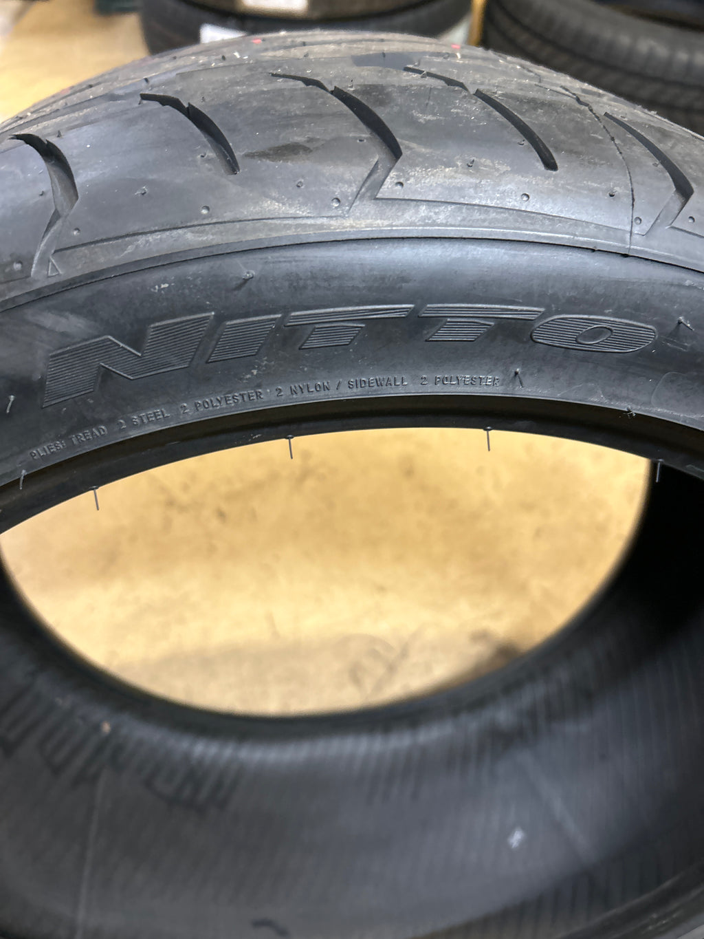 NITTO NEO GEN BSW P 275 35 19 100W UHP TIRE 185220