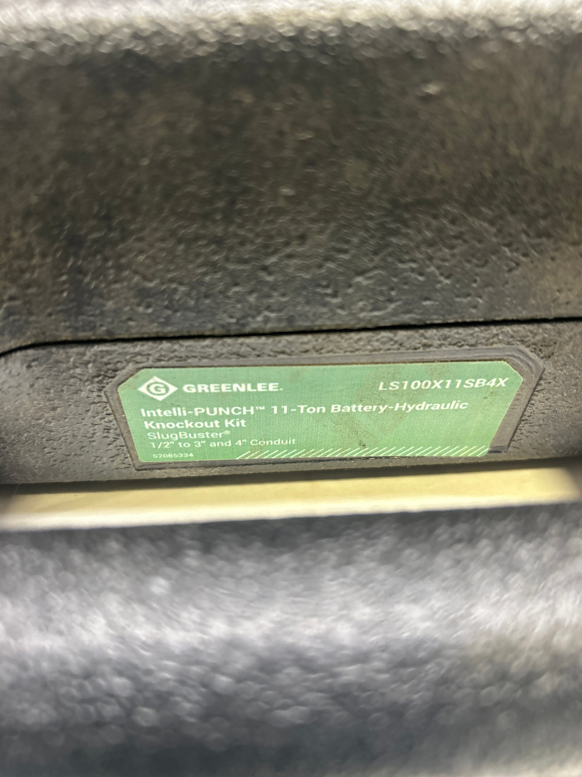 GREENLEE GATOR INTELLIPUNCH BATTERYHYDRAULIC KNOCKOUT DRIVER KIT  LS100X11SB4X