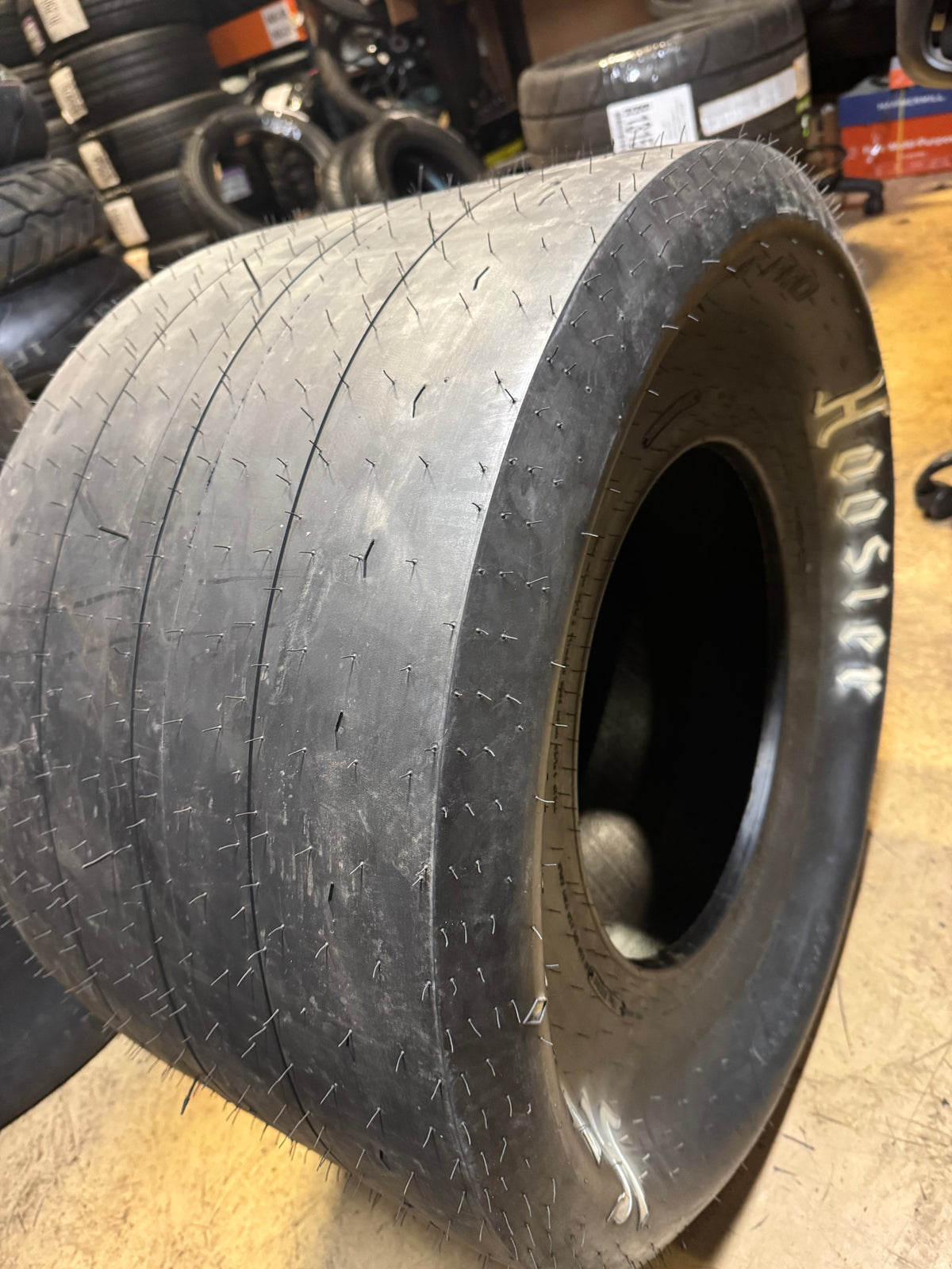 HOOSIER QUICK TIME PRO OWL LT 31 18.5 15 2PLY DRAG TIRE 17810